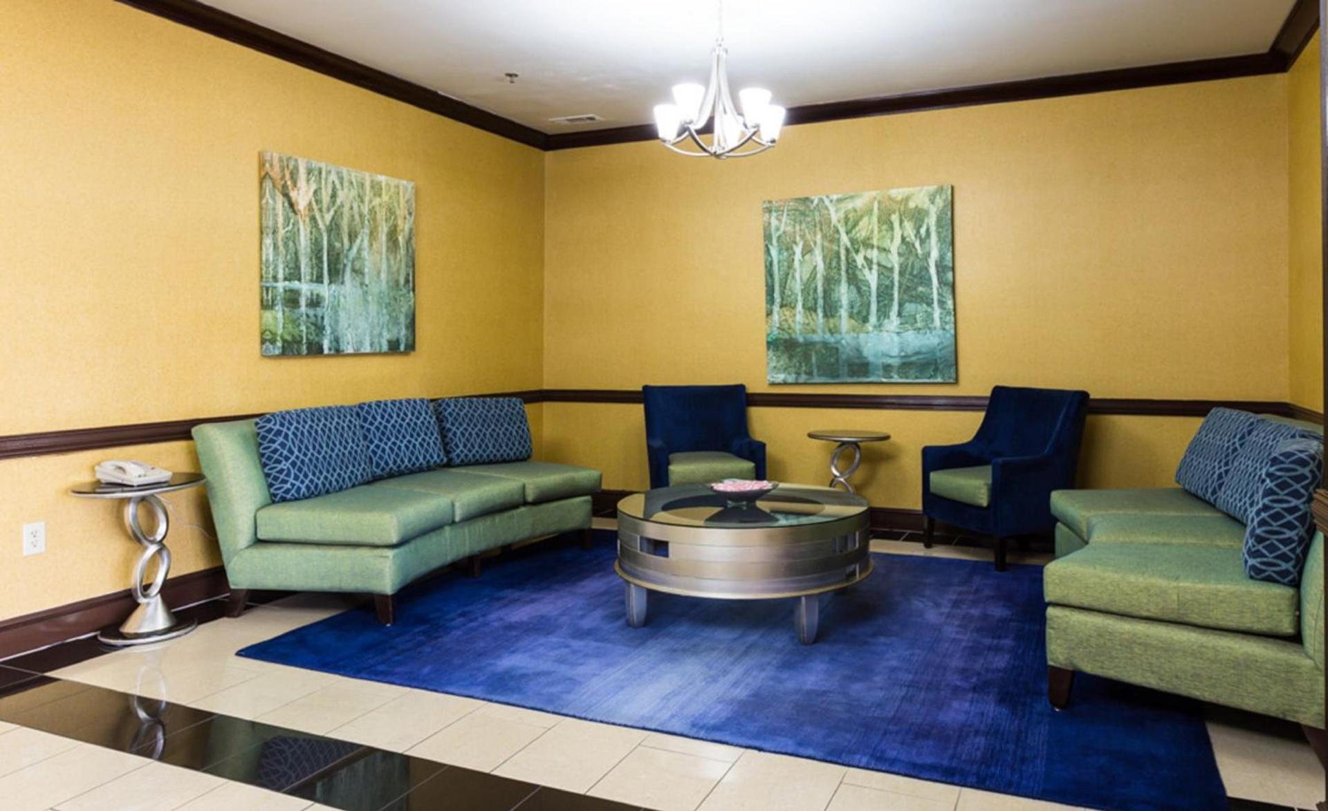 Holiday Inn Express Hotel & Suites Hinesville by IHG photo 35