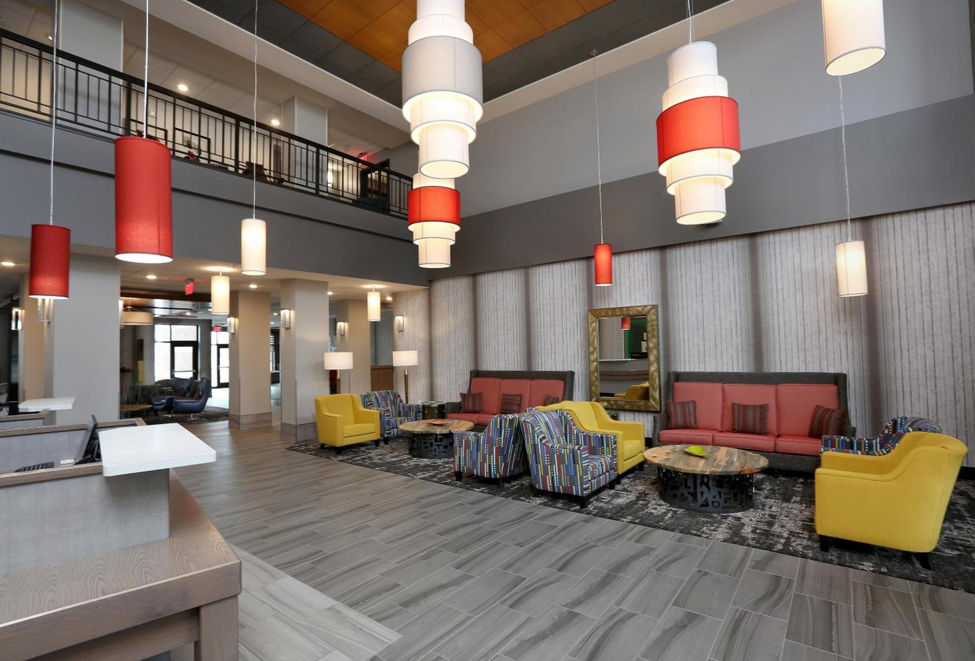 Holiday Inn & Suites Sioux Falls - Airport by IHG photo 4