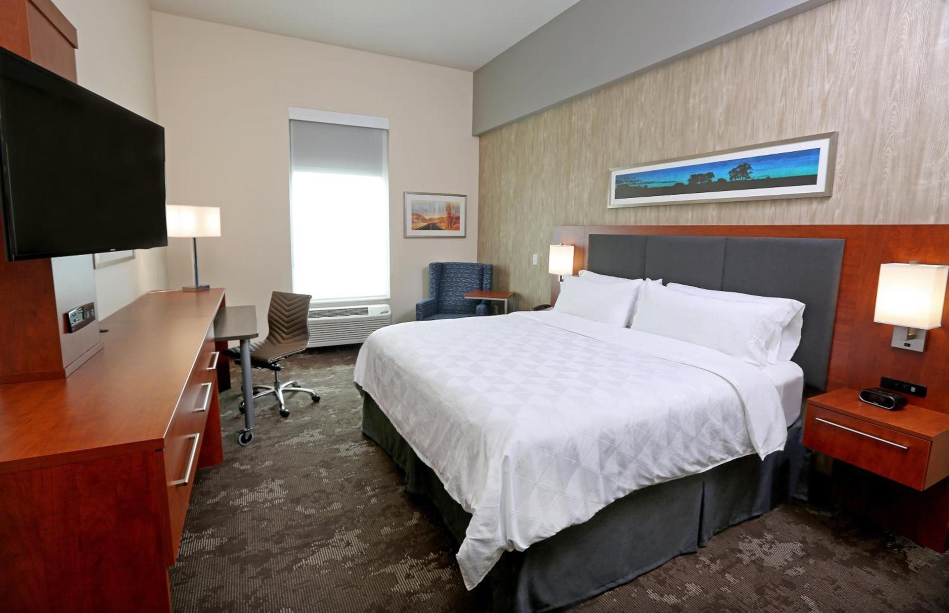 Holiday Inn & Suites Sioux Falls - Airport by IHG photo 41