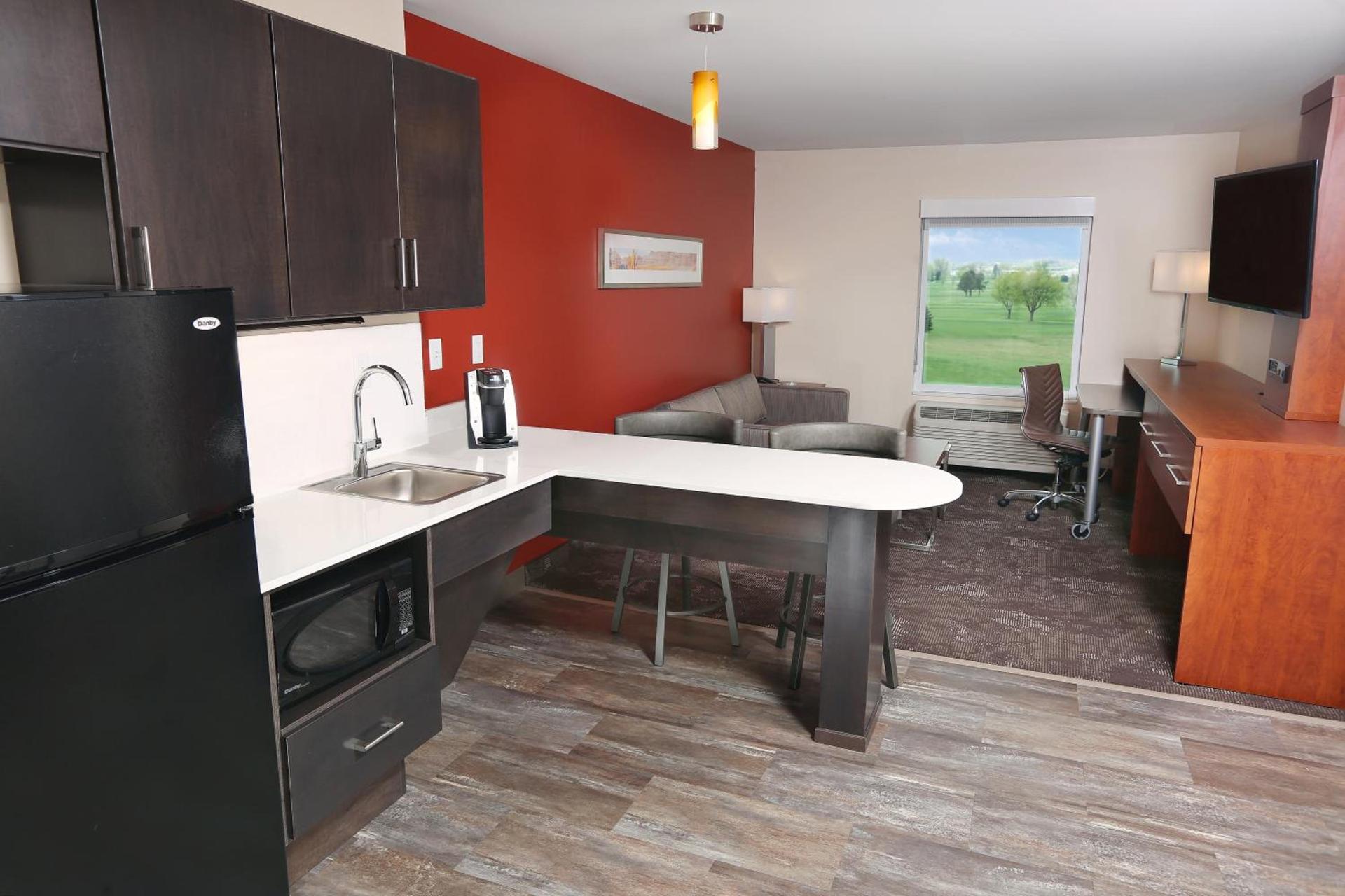 Holiday Inn & Suites Sioux Falls - Airport by IHG photo 31