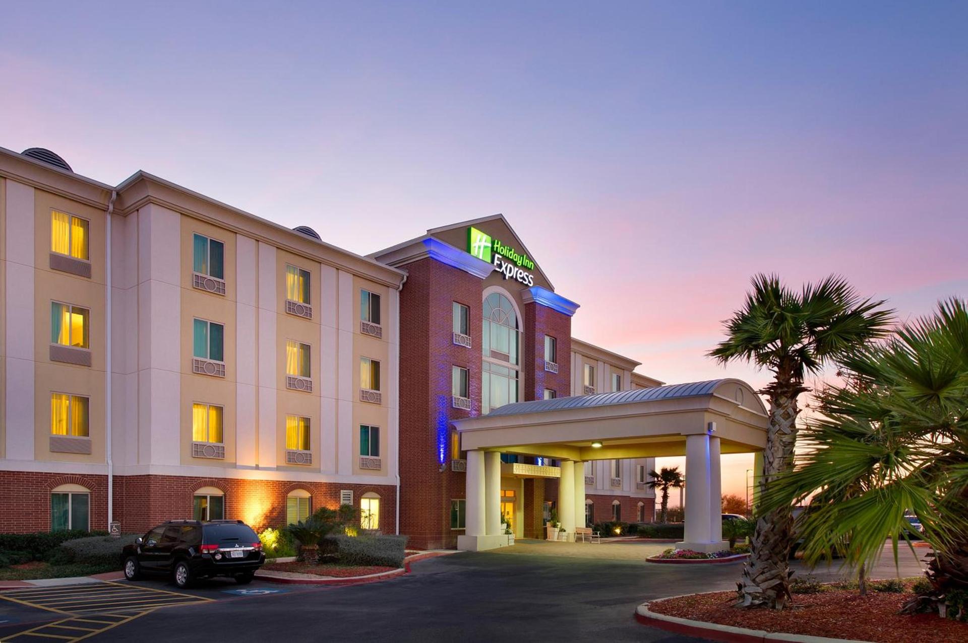 Holiday Inn Express & Suites San Antonio West Sea World Area by IHG photo 31