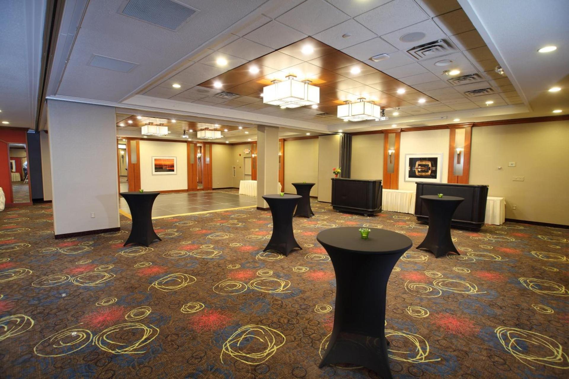 Holiday Inn & Suites Duluth-Downtown by IHG photo 7