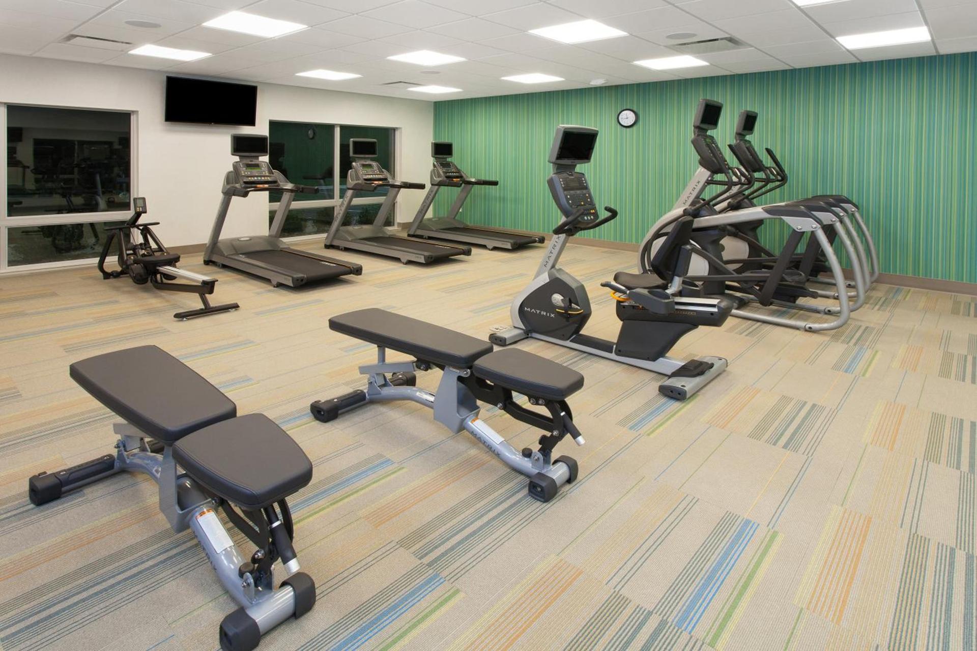 Holiday Inn Express & Suites - Sterling Heights-Detroit Area by IHG photo 25