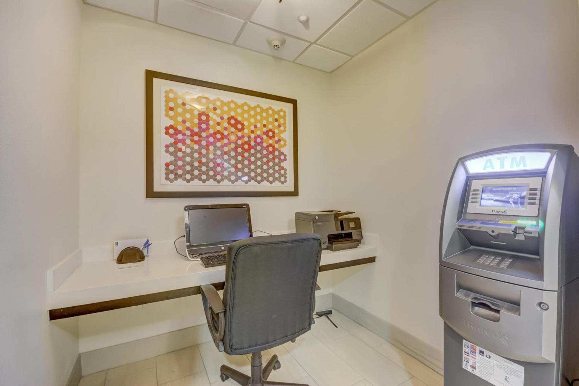 Holiday Inn Express Hotel & Suites Tampa-USF-Busch Gardens by IHG photo 19
