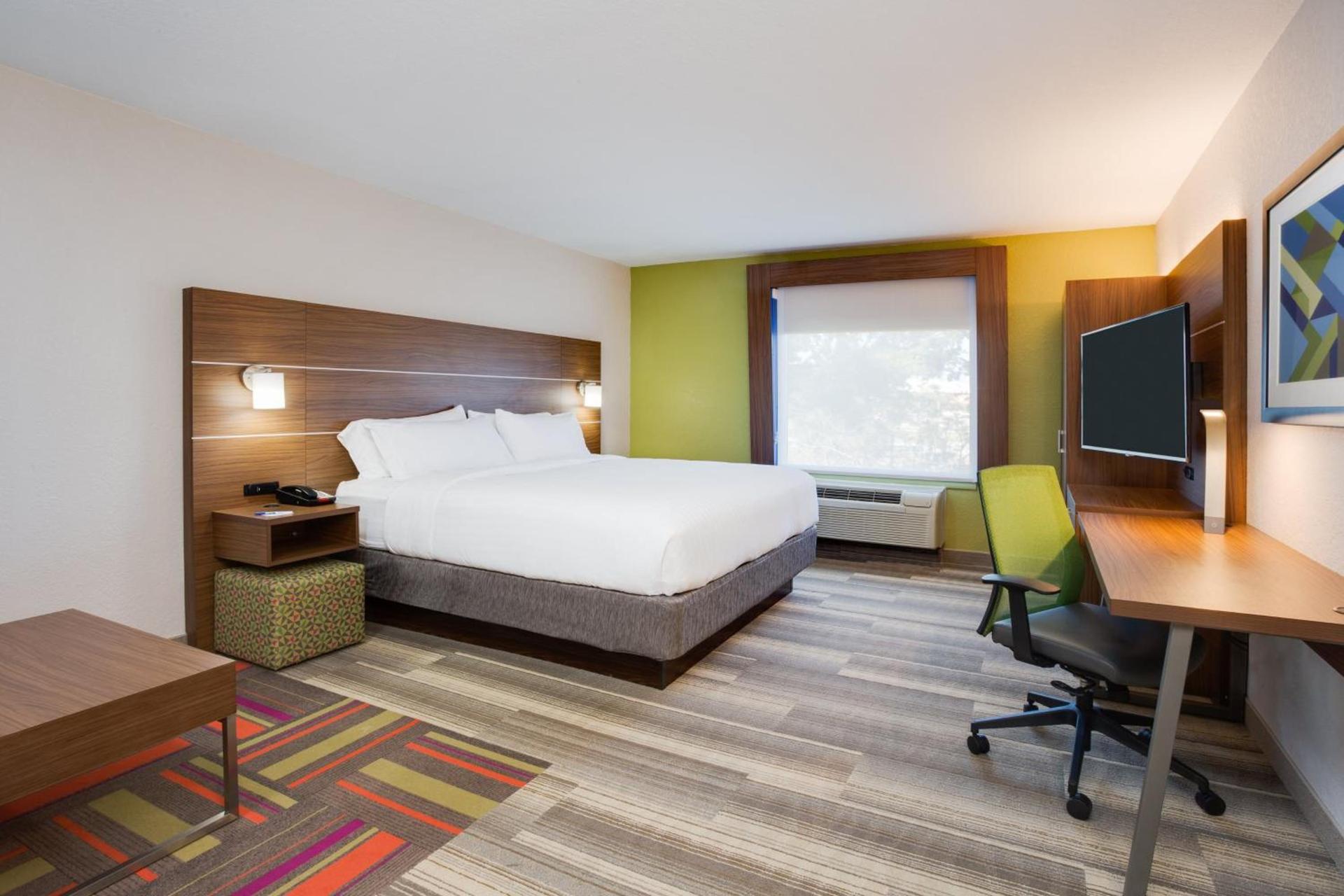 Holiday Inn Express Hotel & Suites Tampa-Fairgrounds-Casino by IHG photo 56