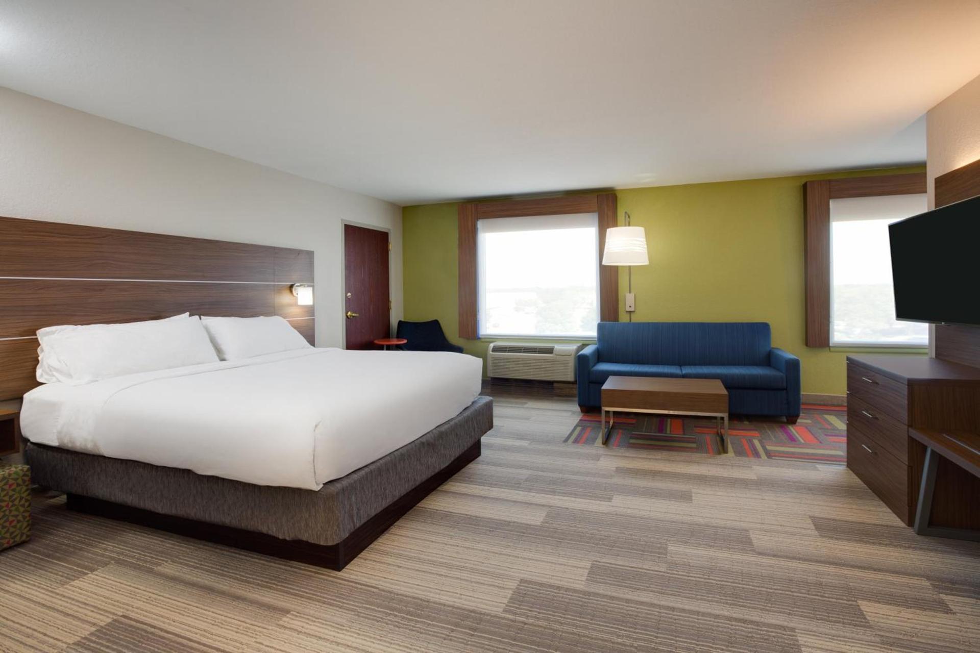 Holiday Inn Express Hotel & Suites Tampa-Fairgrounds-Casino by IHG photo 42