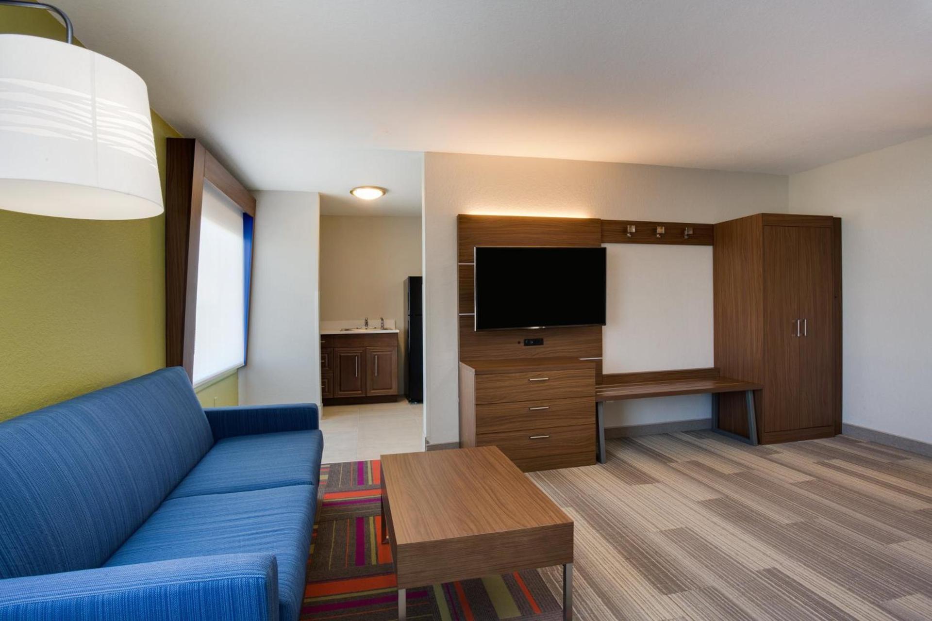Holiday Inn Express Hotel & Suites Tampa-Fairgrounds-Casino by IHG photo 50
