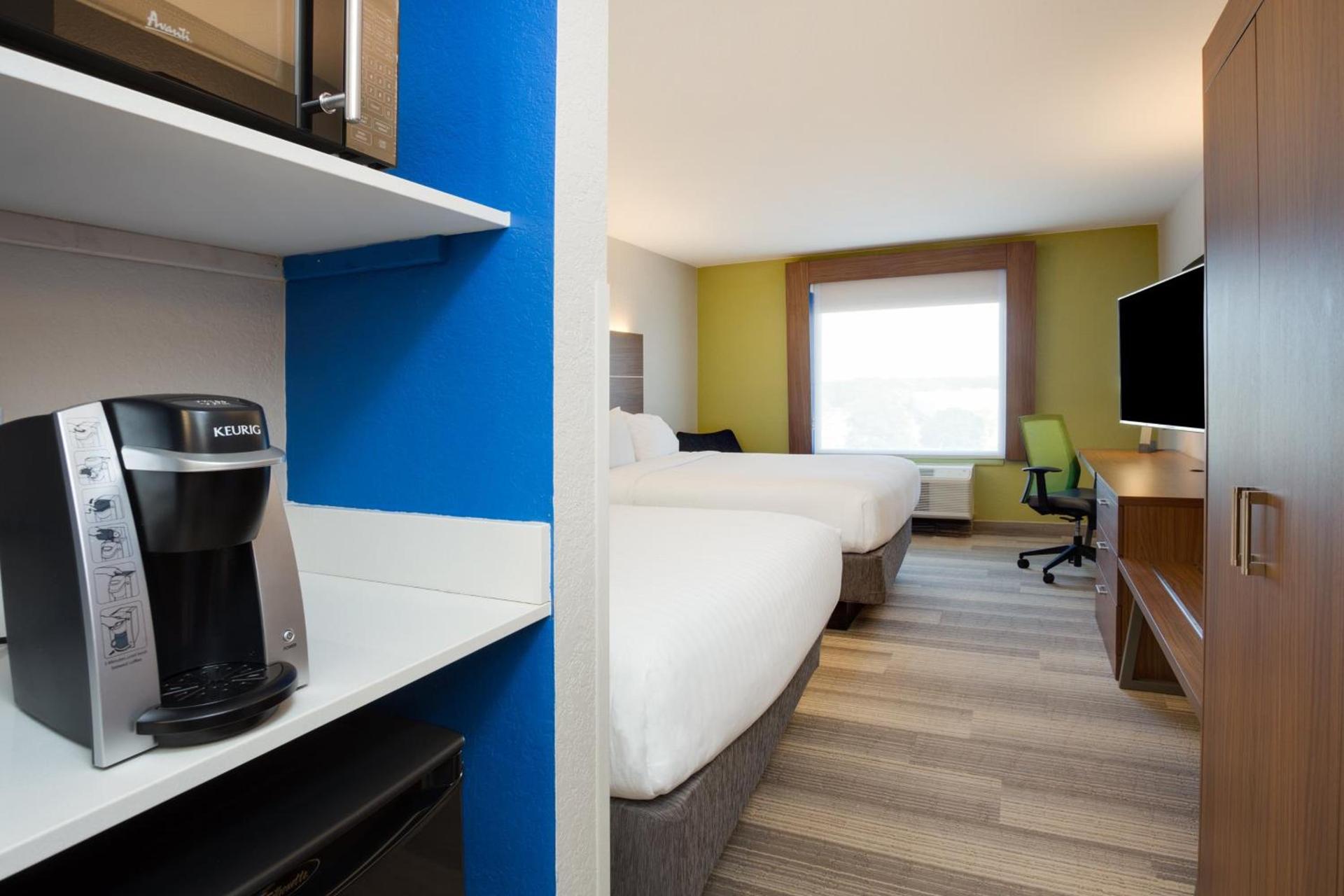 Holiday Inn Express Hotel & Suites Tampa-Fairgrounds-Casino by IHG photo 55