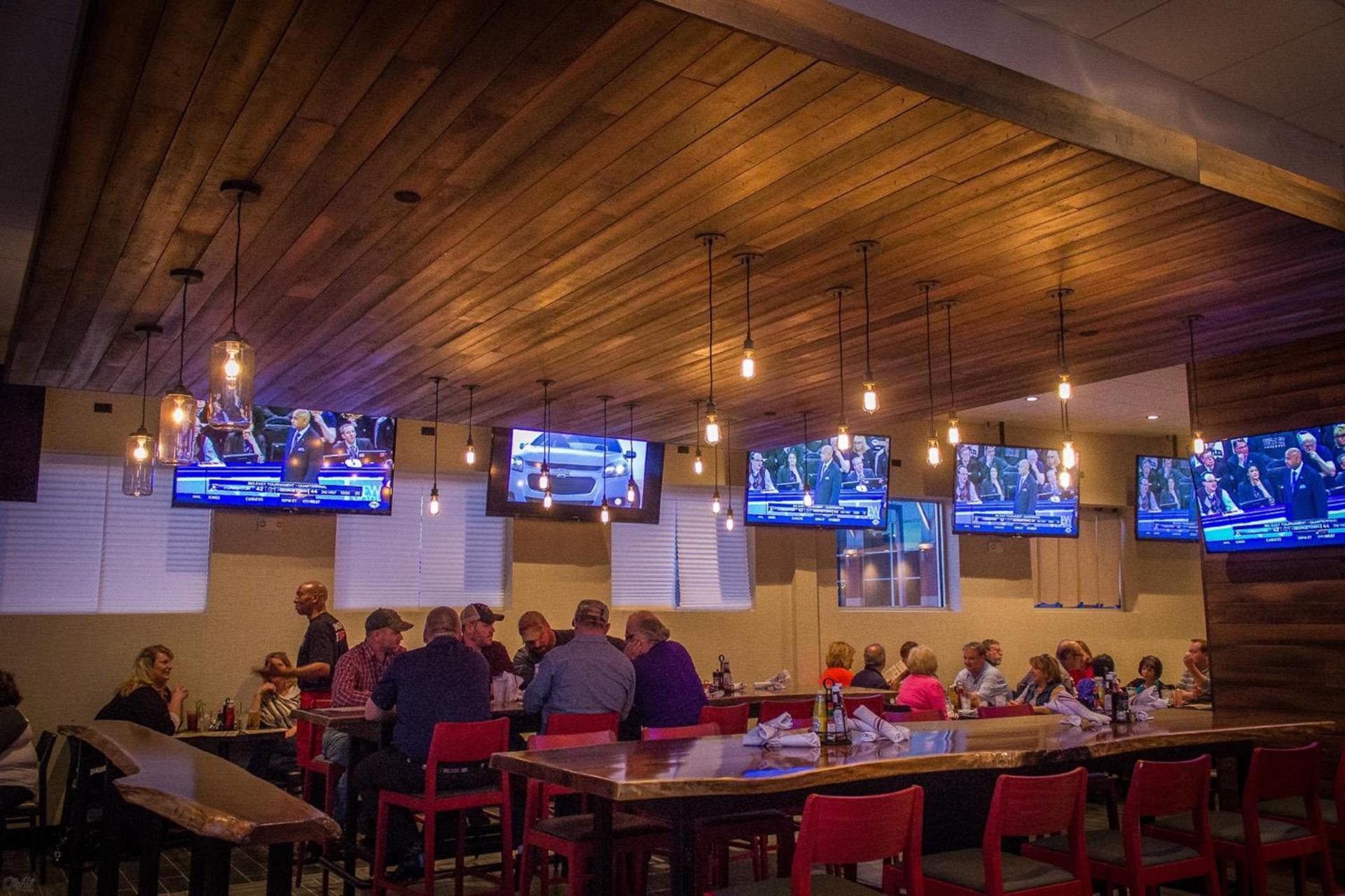 Holiday Inn Omaha Downtown - Waterpark by IHG photo 37