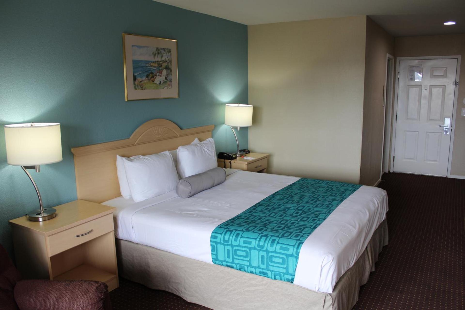 Howard Johnson by Wyndham Santa Cruz photo 32