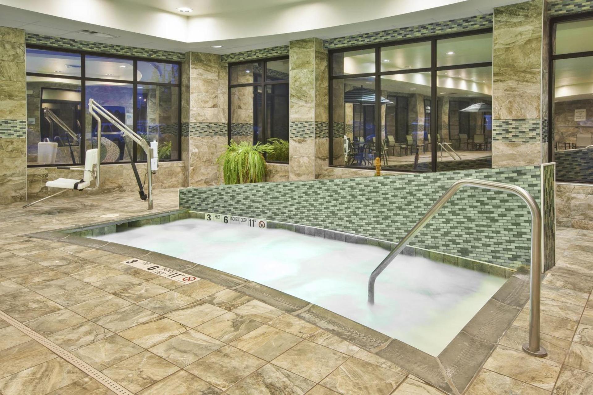 Holiday Inn Express & Suites Geneva Finger Lakes by IHG photo 16