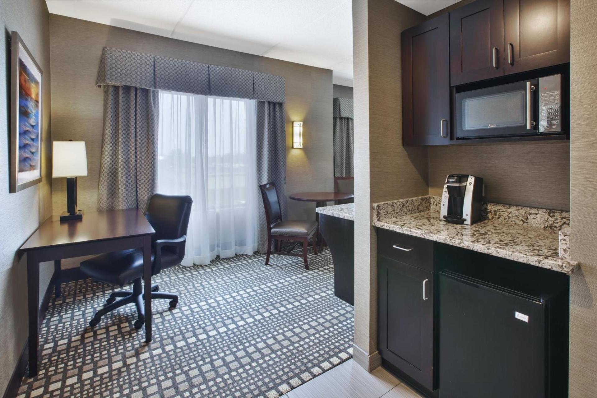 Holiday Inn Express & Suites Geneva Finger Lakes by IHG photo 62