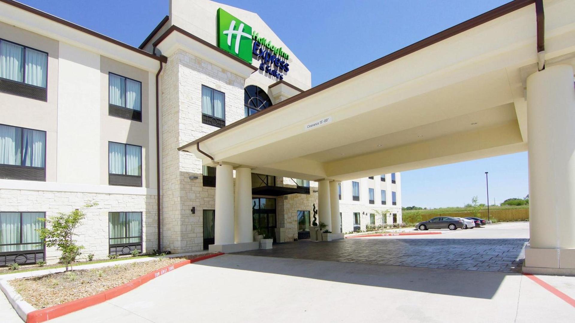 Holiday Inn Express Hotels & Suites Cuero by IHG photo 20