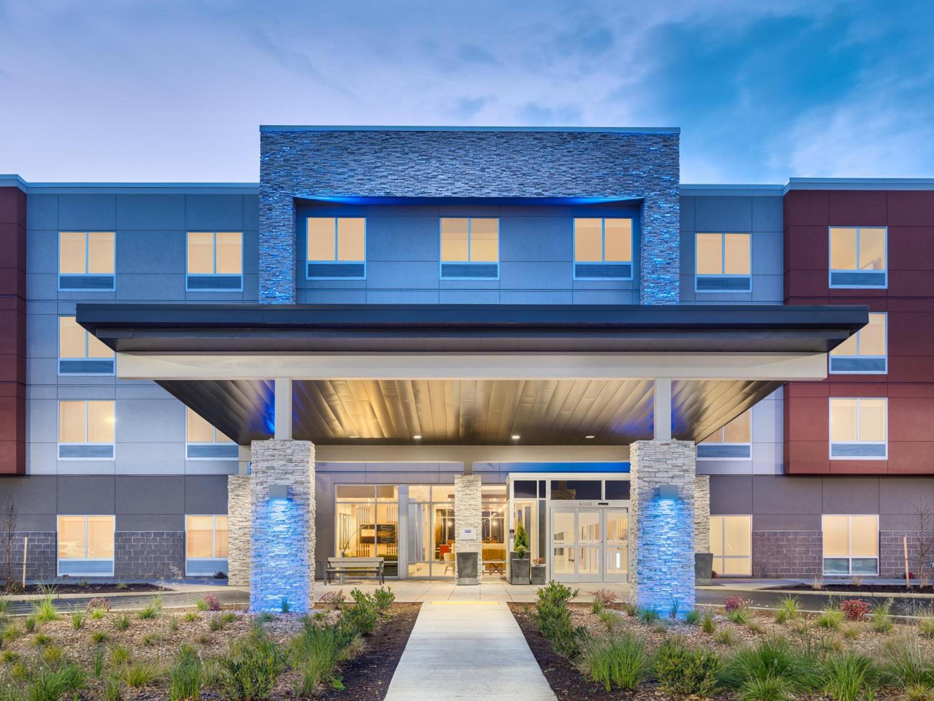 Holiday Inn Express & Suites Salem North - Keizer by IHG photo 22
