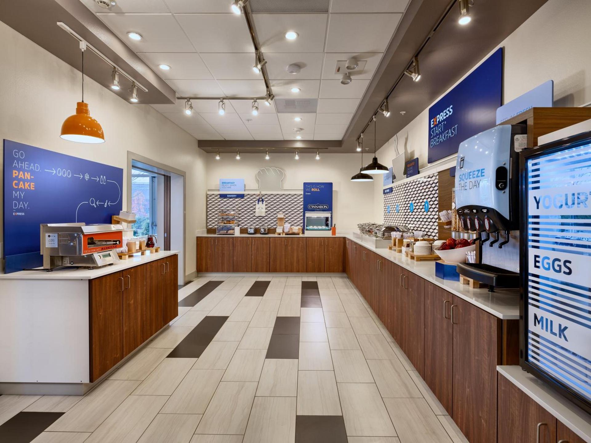 Holiday Inn Express & Suites Salem North - Keizer by IHG photo 25