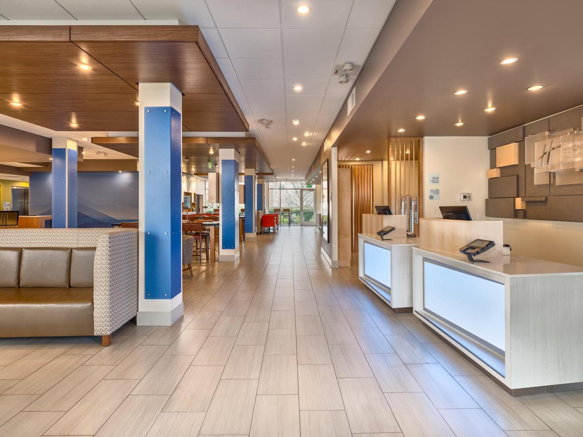 Holiday Inn Express & Suites Salem North - Keizer by IHG photo 17
