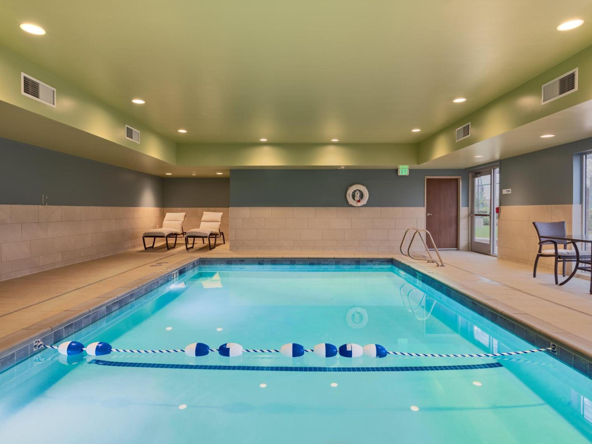 Holiday Inn Express & Suites Salem North - Keizer by IHG photo 21
