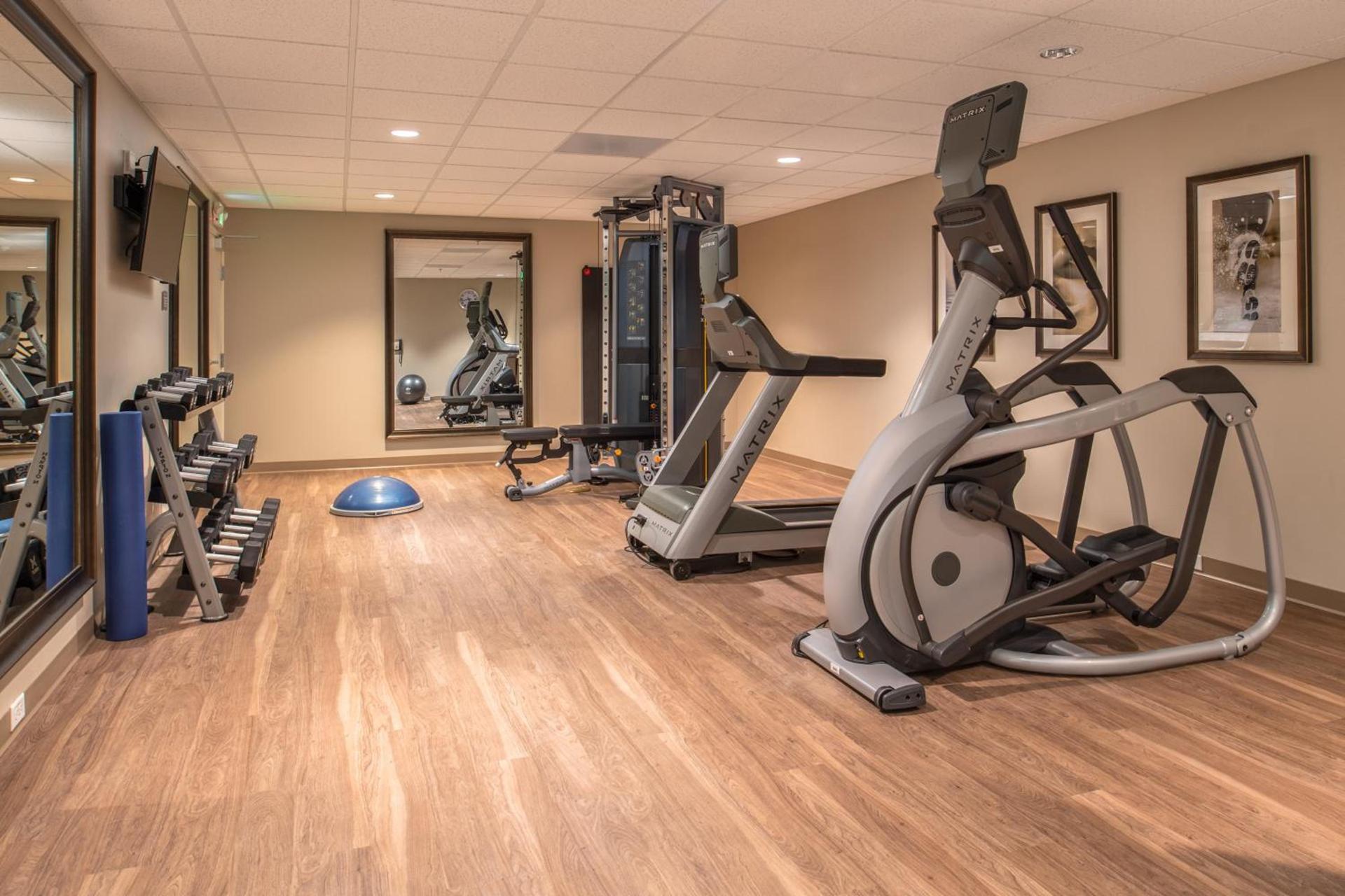 Staybridge Suites - Hillsboro North by IHG photo 11