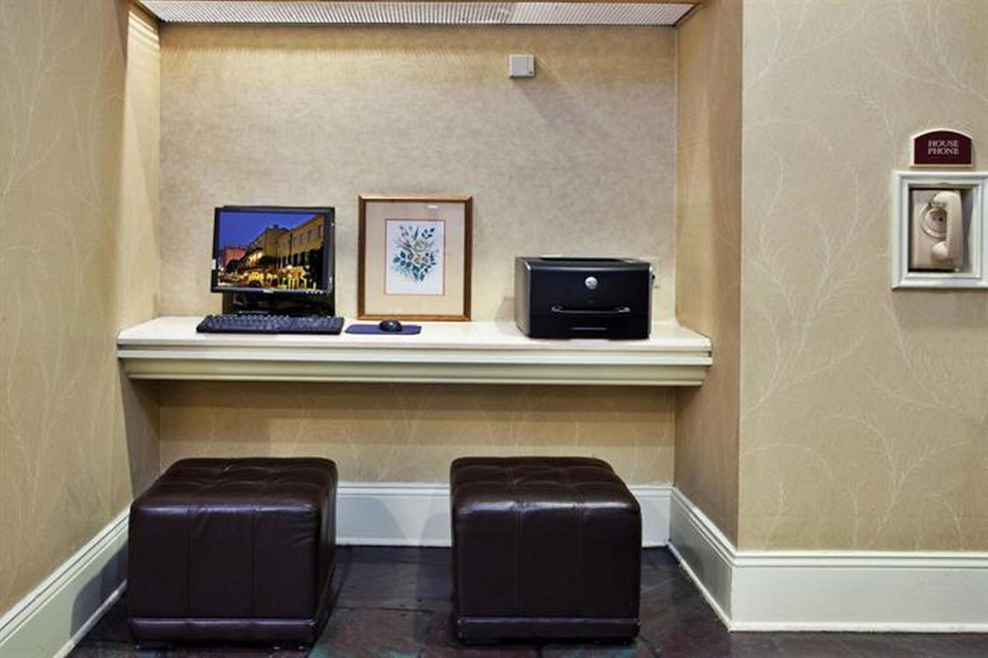 Holiday Inn Hotel French Quarter-Chateau Lemoyne by IHG photo 20