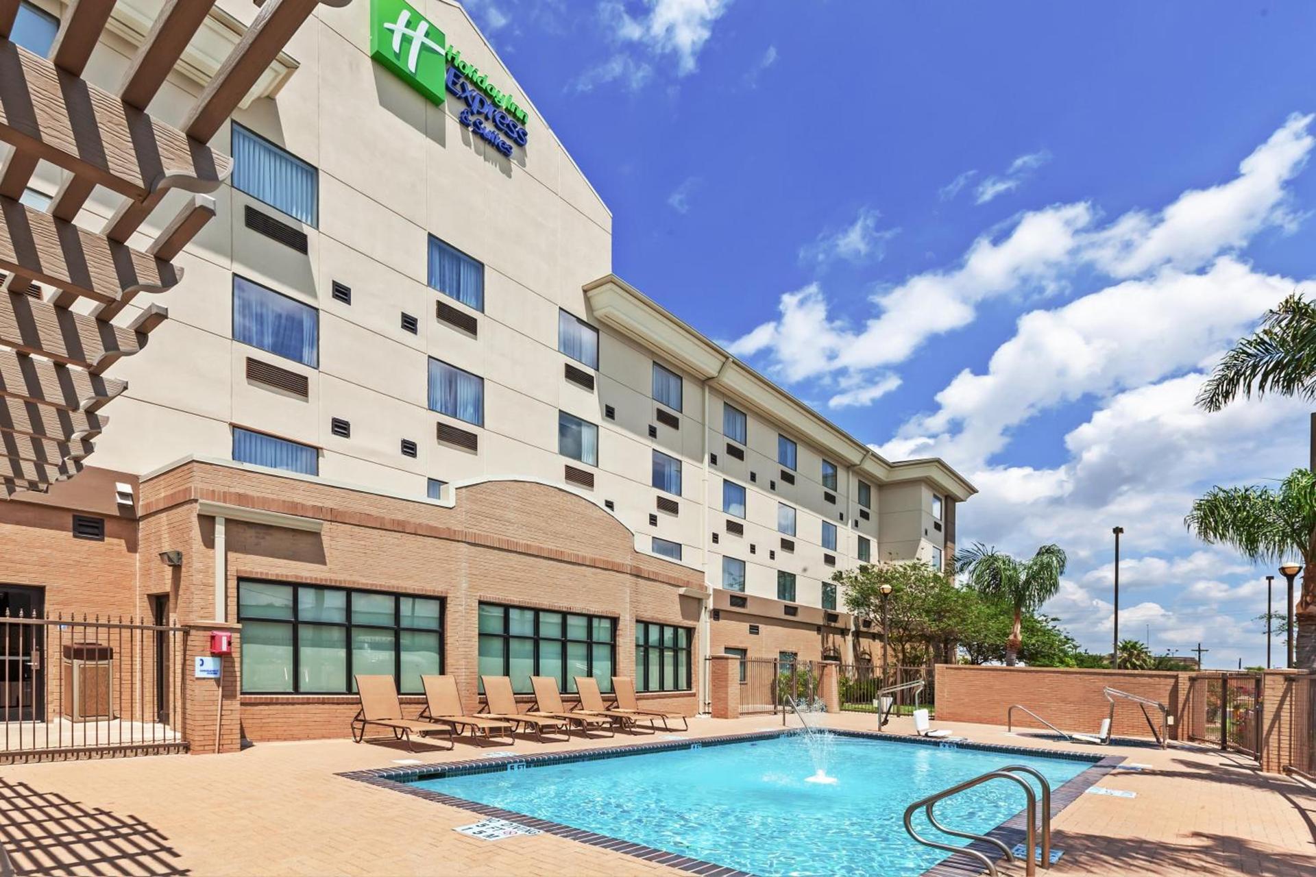 Holiday Inn Express & Suites - Pharr by IHG photo 25