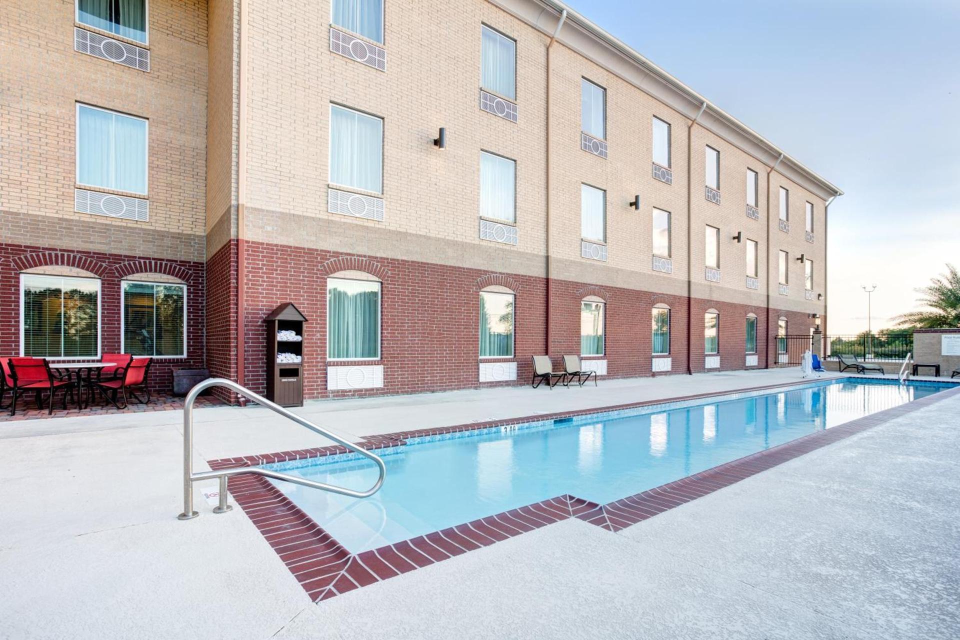 Holiday Inn Express & Suites Raceland - Highway 90 by IHG photo 25