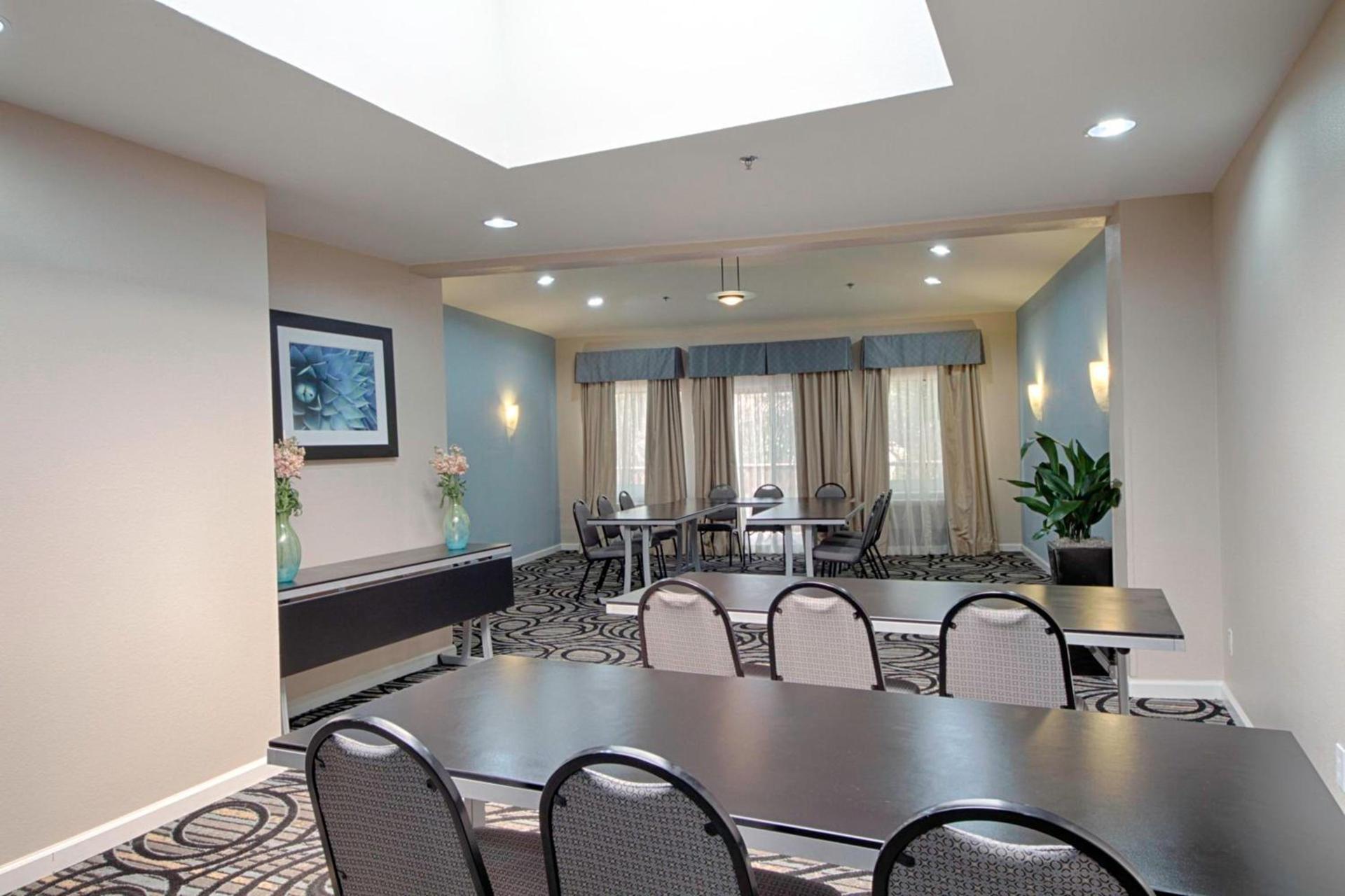 Holiday Inn Express Hotel & Suites Solana Beach-Del Mar by IHG photo 36