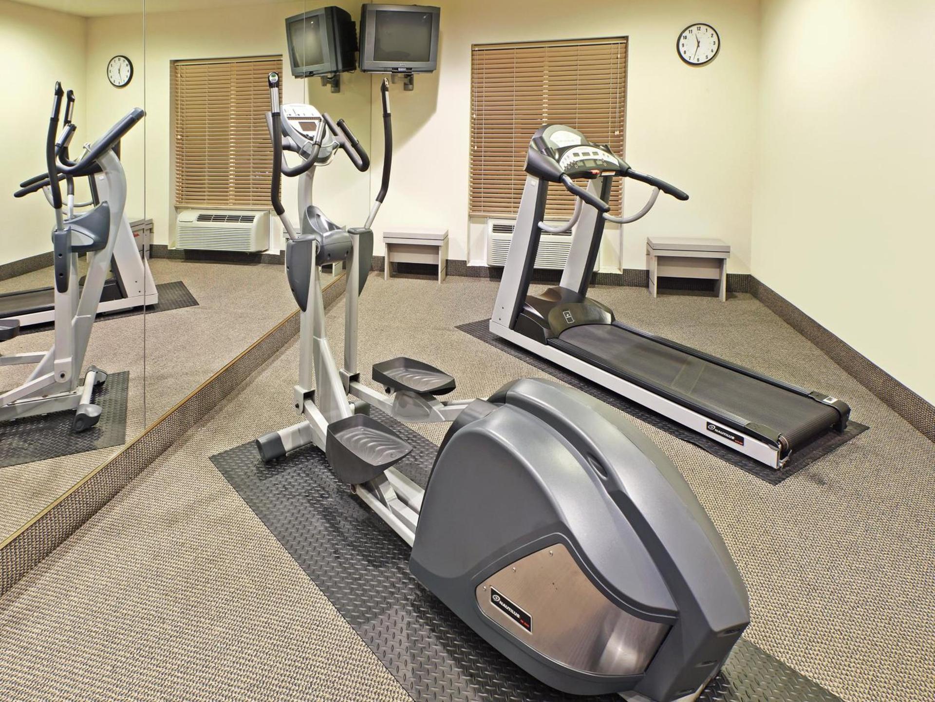 Holiday Inn Express Hotels & Suites Mountain Home by IHG photo 16