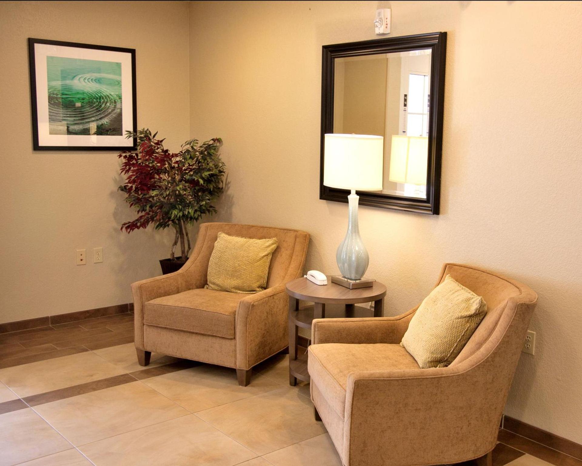 Candlewood Suites Alexandria by IHG photo 3