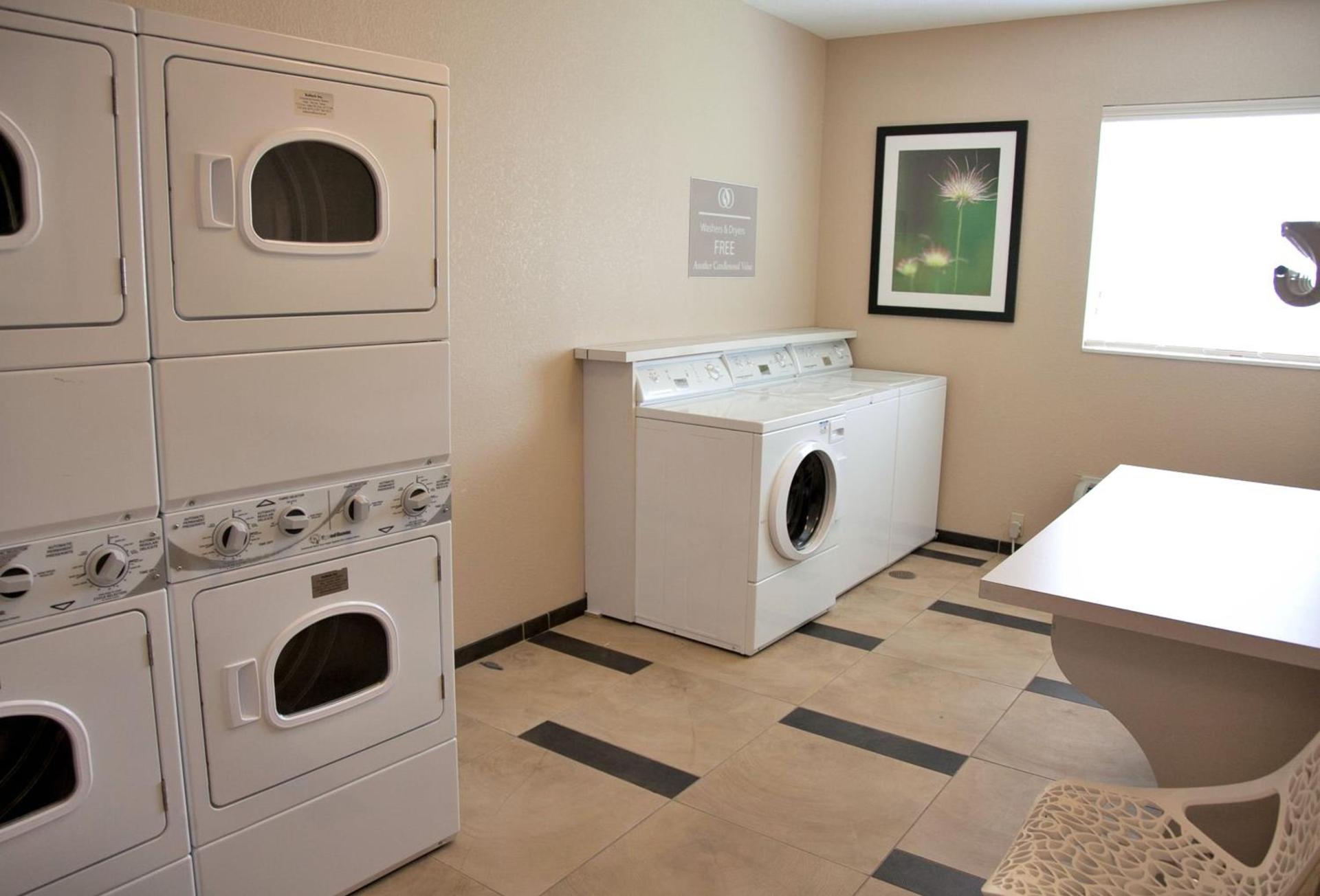 Candlewood Suites Alexandria by IHG photo 8
