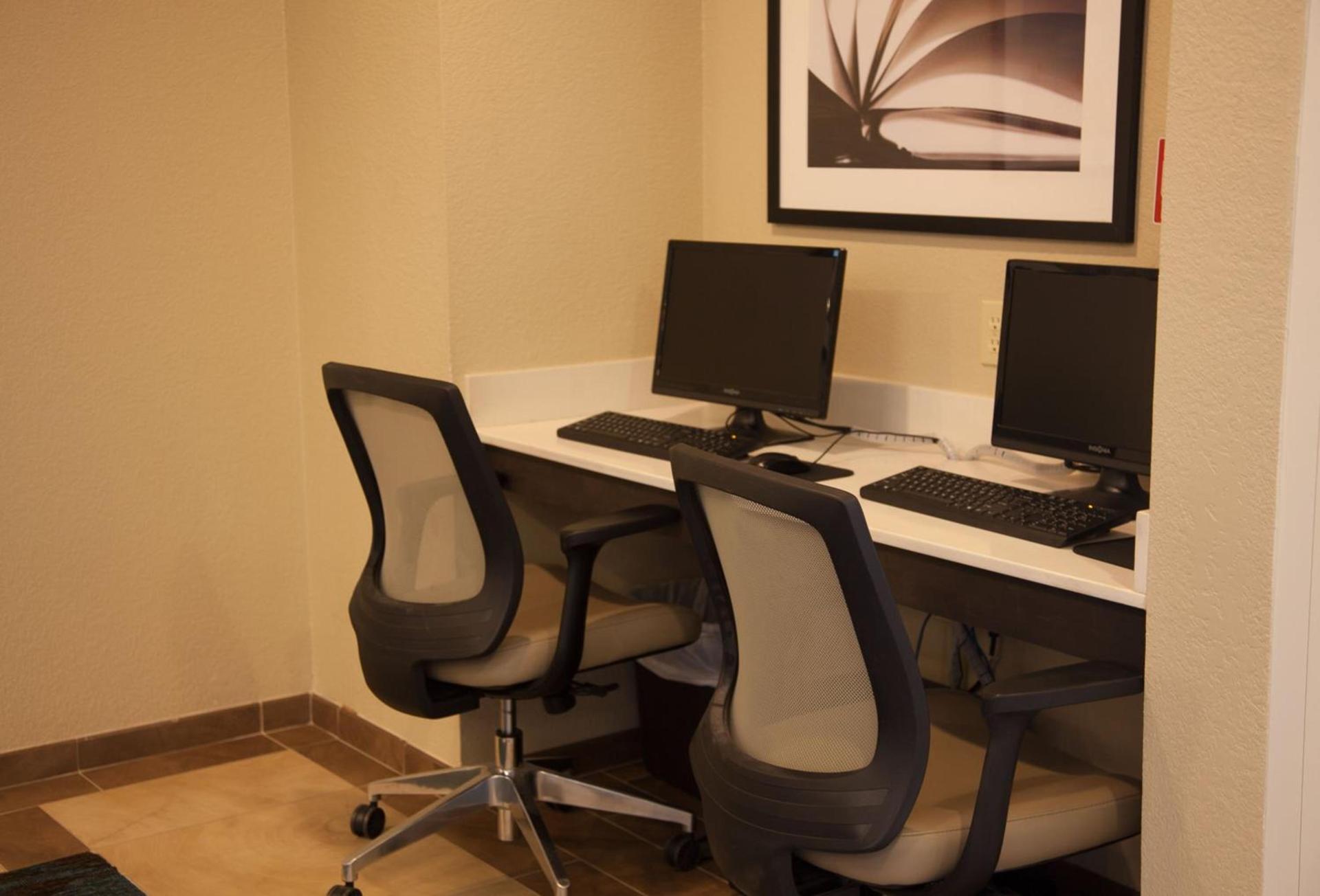 Candlewood Suites Alexandria by IHG photo 6