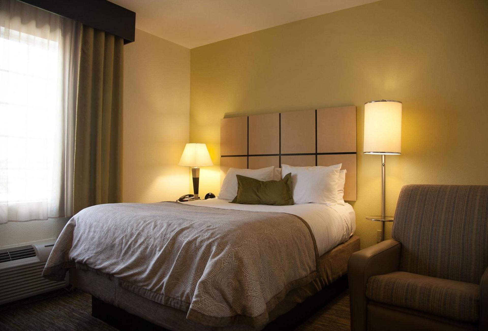 Candlewood Suites Alexandria by IHG photo 11