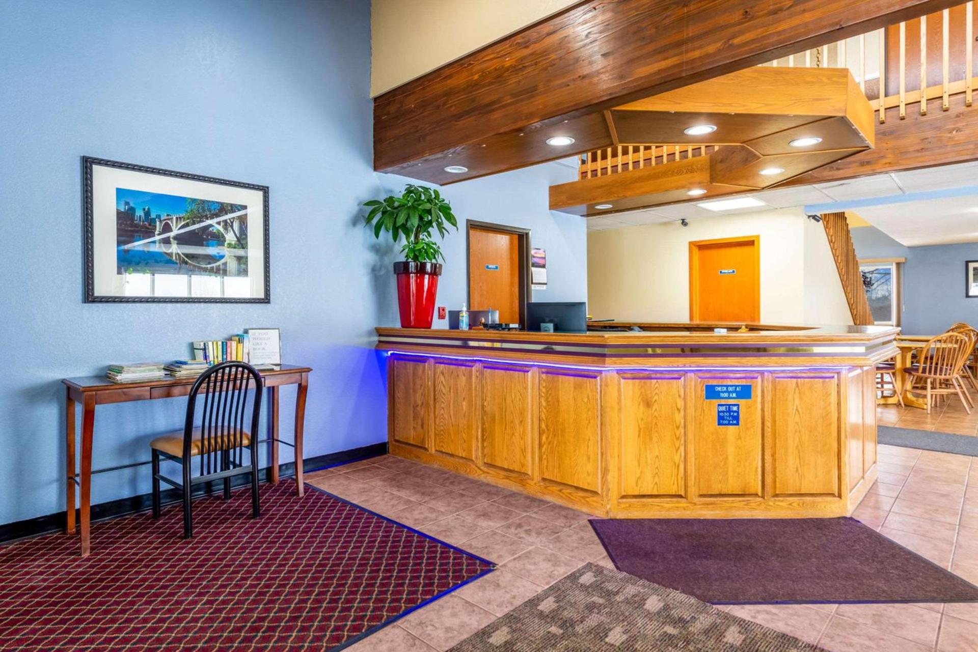 Royal Inn & Suites Milaca photo 5