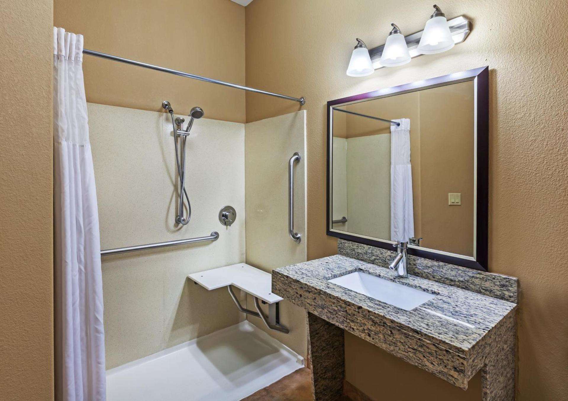 Candlewood Amarillo-Western Crossing by IHG photo 18