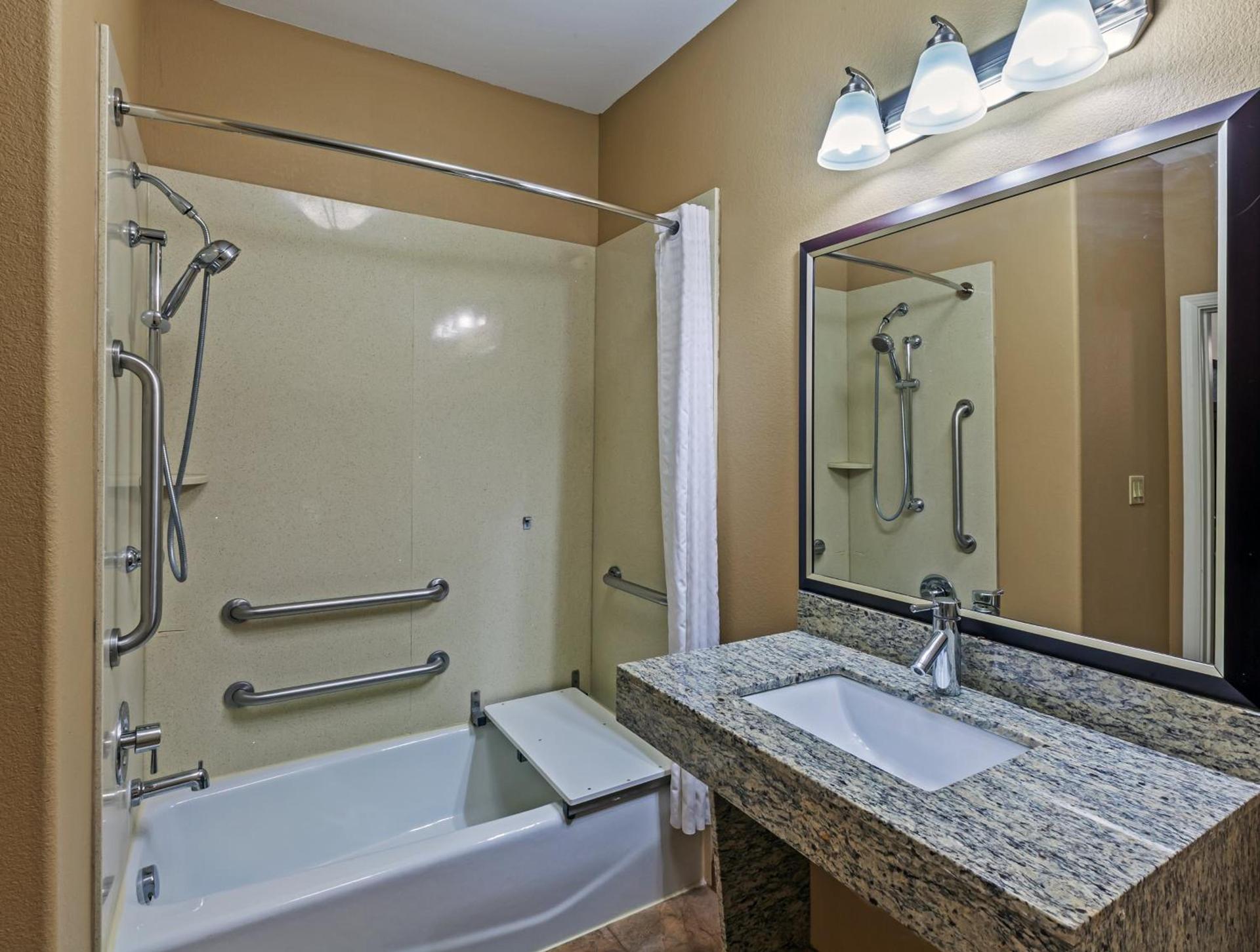 Candlewood Amarillo-Western Crossing by IHG photo 20