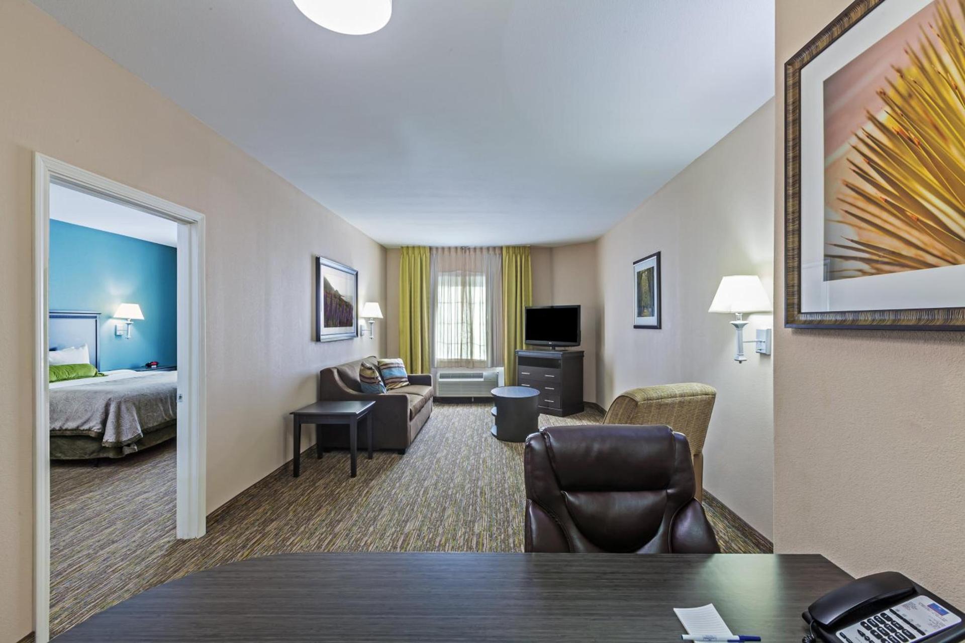Candlewood Amarillo-Western Crossing by IHG photo 17