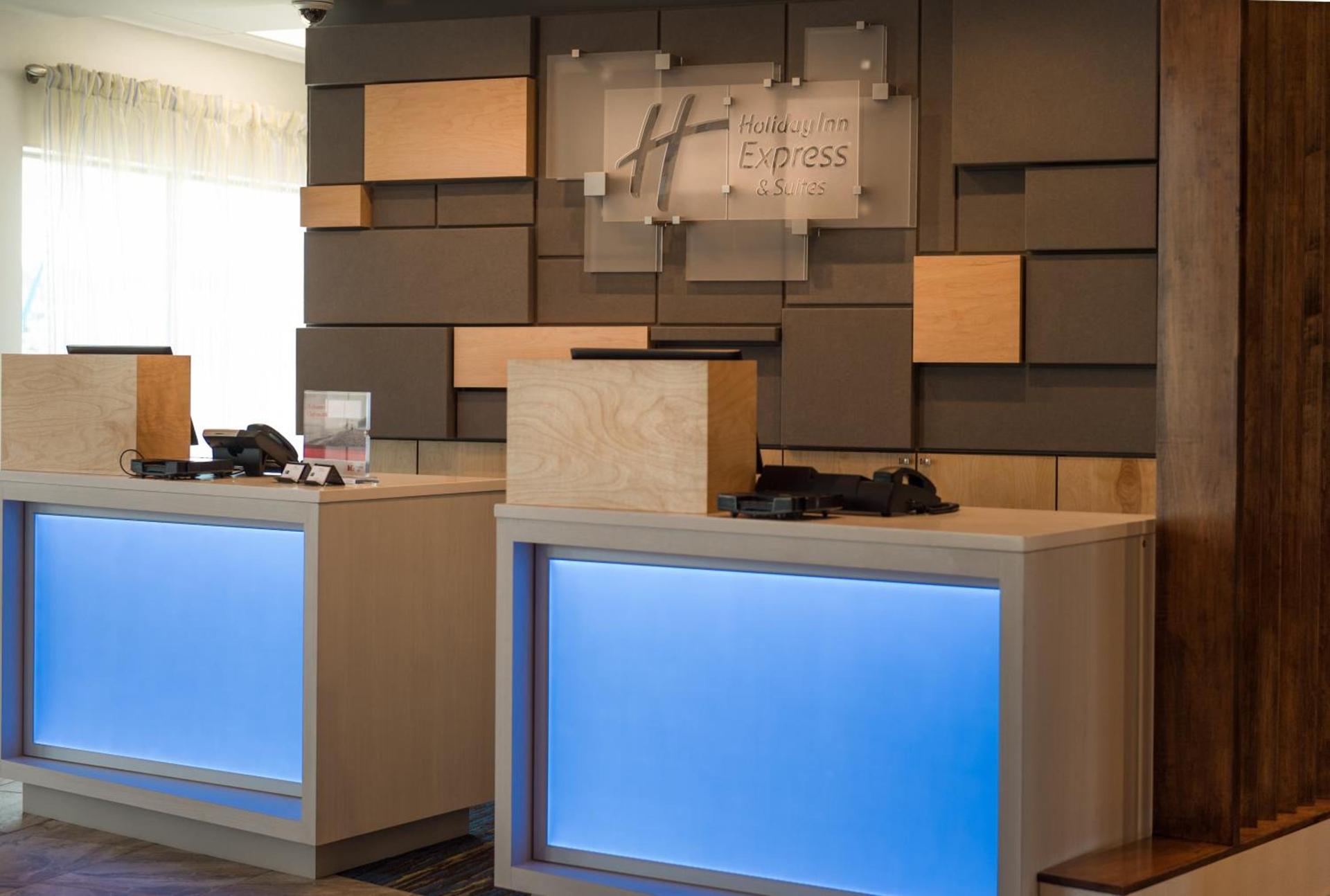 Holiday Inn Express & Suites Rock Falls by IHG photo 4