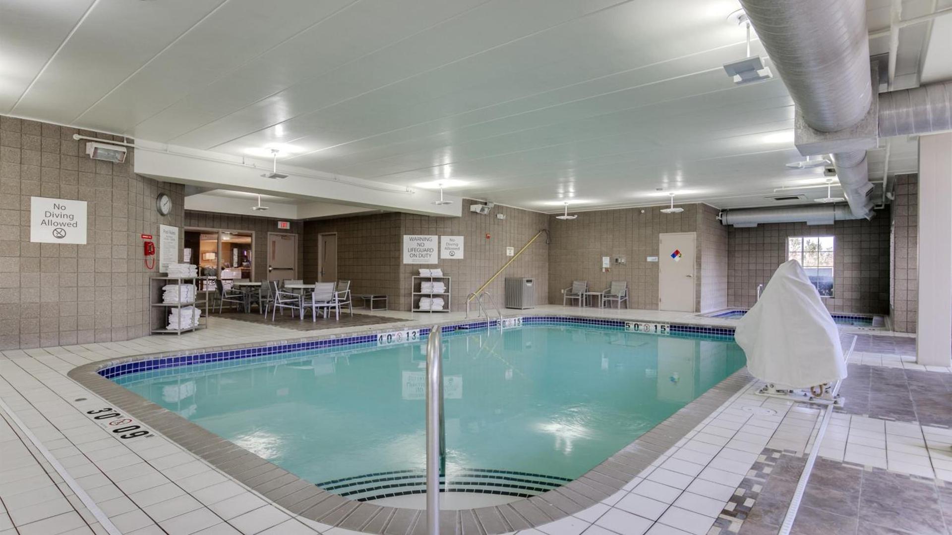 Holiday Inn Express and Suites St. Cloud by IHG photo 40
