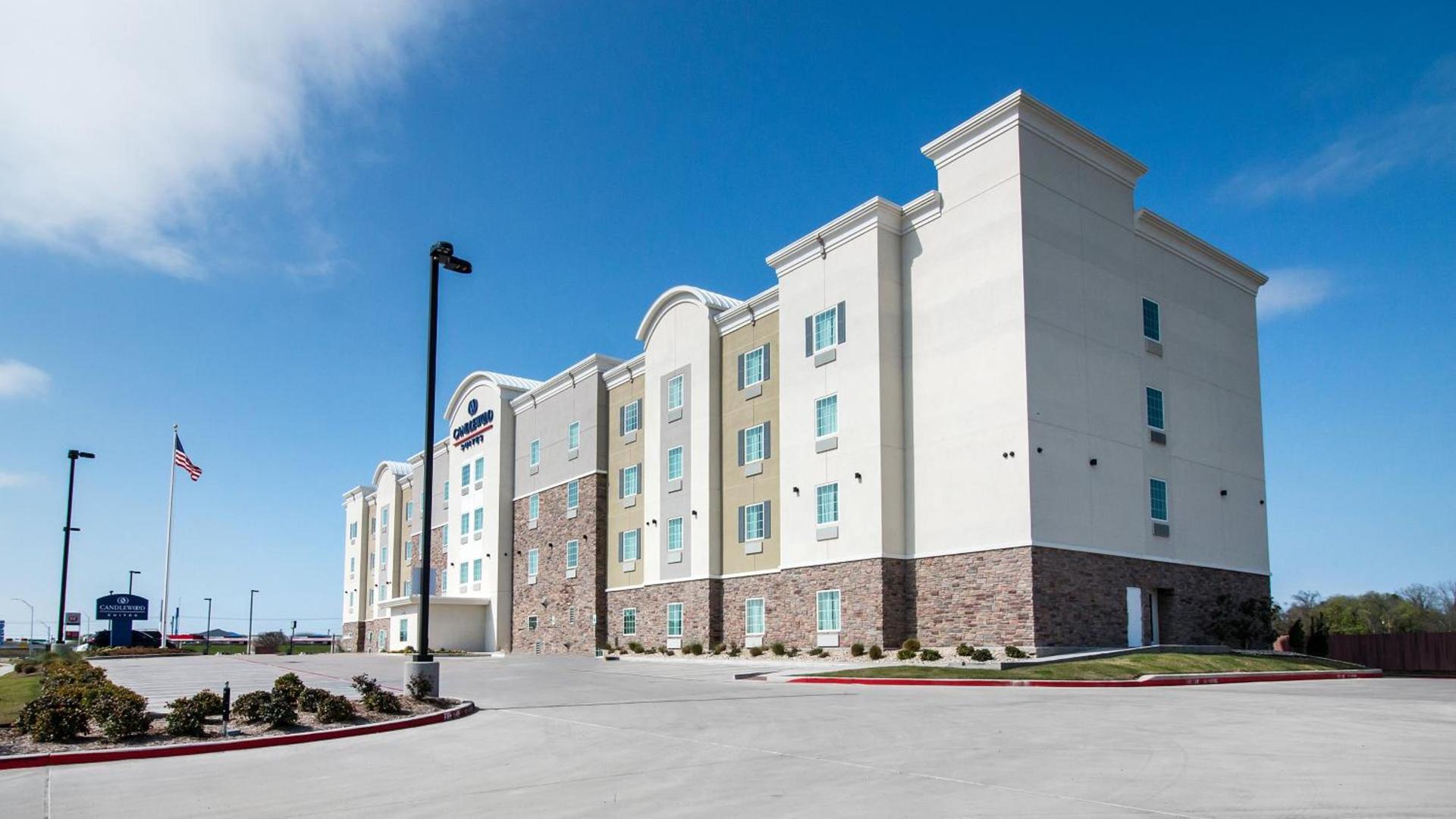 Candlewood Suites Waco by IHG photo 88