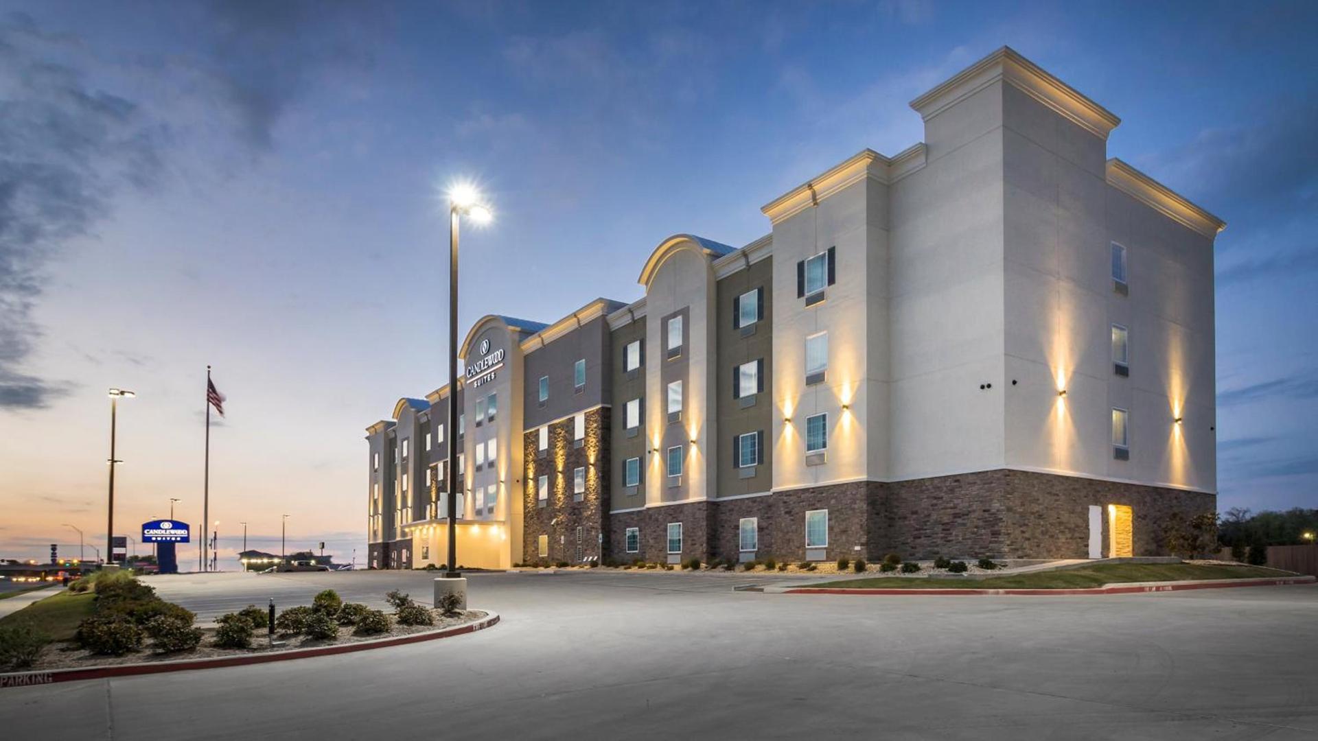Candlewood Suites Waco by IHG photo 86
