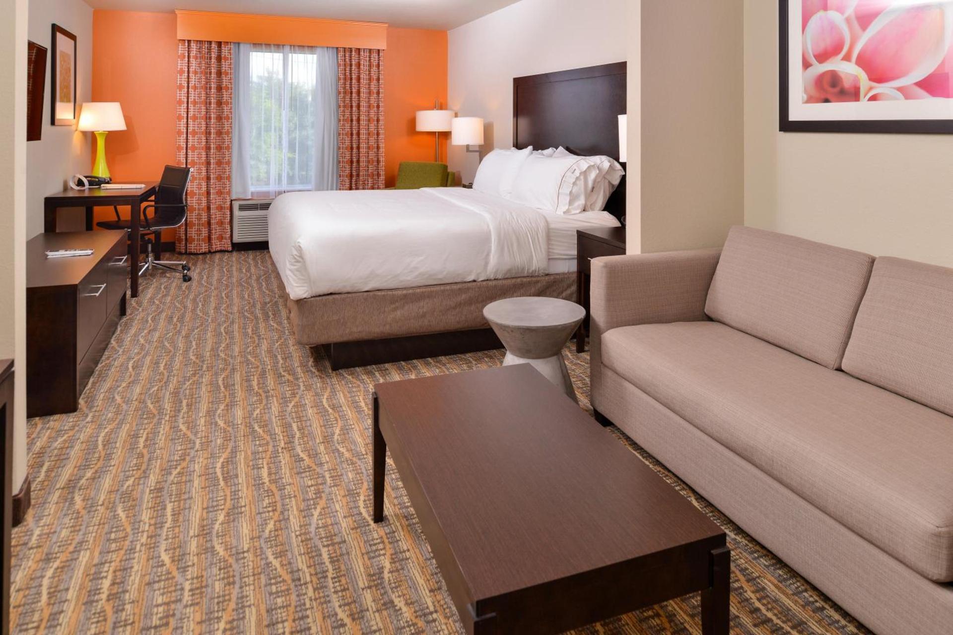 Holiday Inn Express Tomball by IHG photo 39