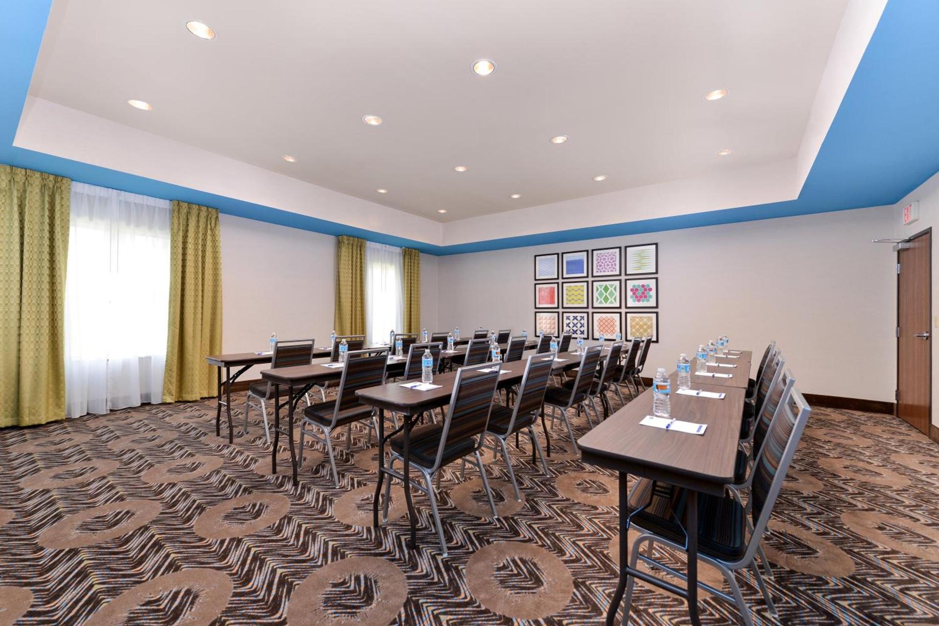 Holiday Inn Express Tomball by IHG photo 30