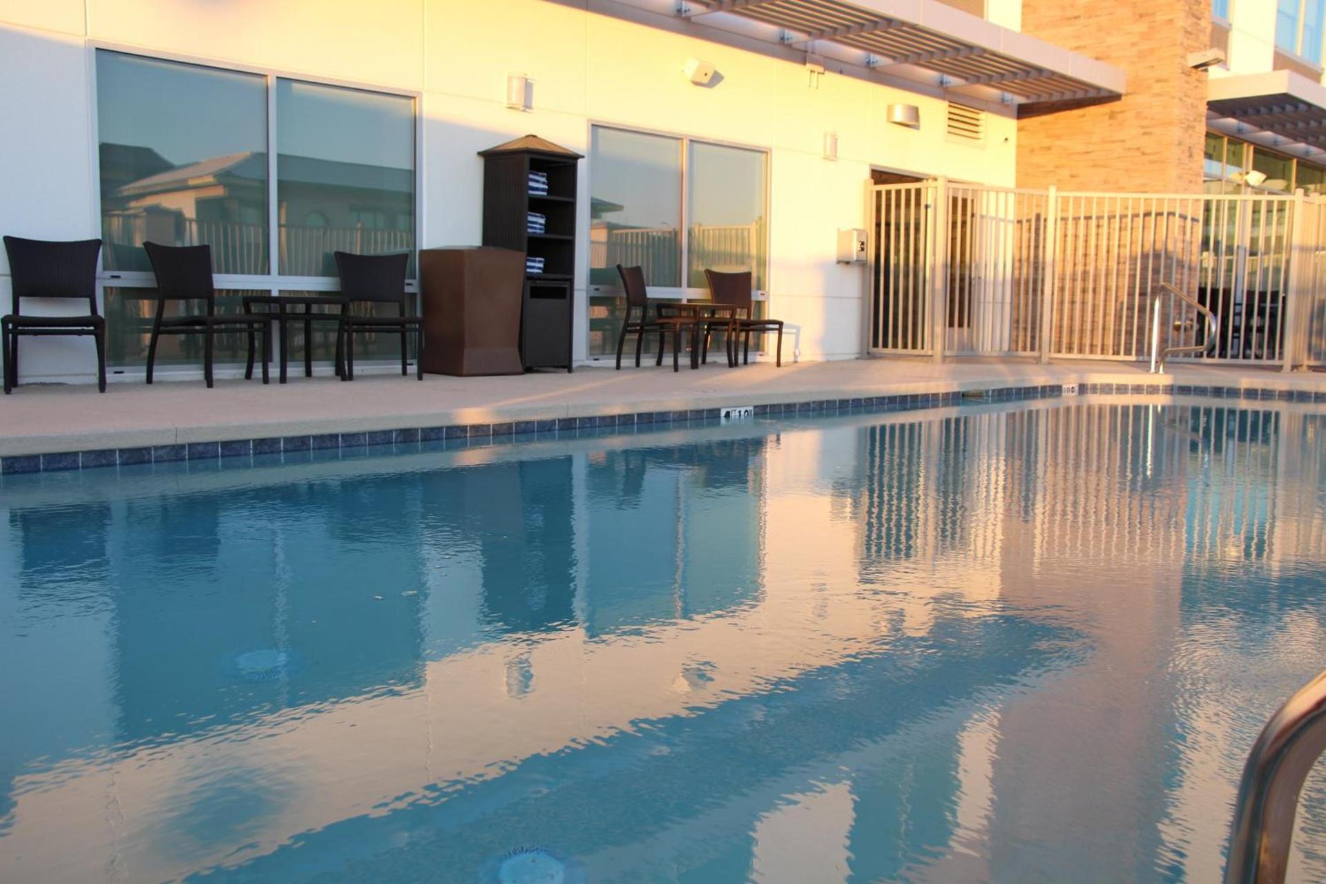 Holiday Inn Express & Suites - Phoenix - Airport North by IHG photo 31