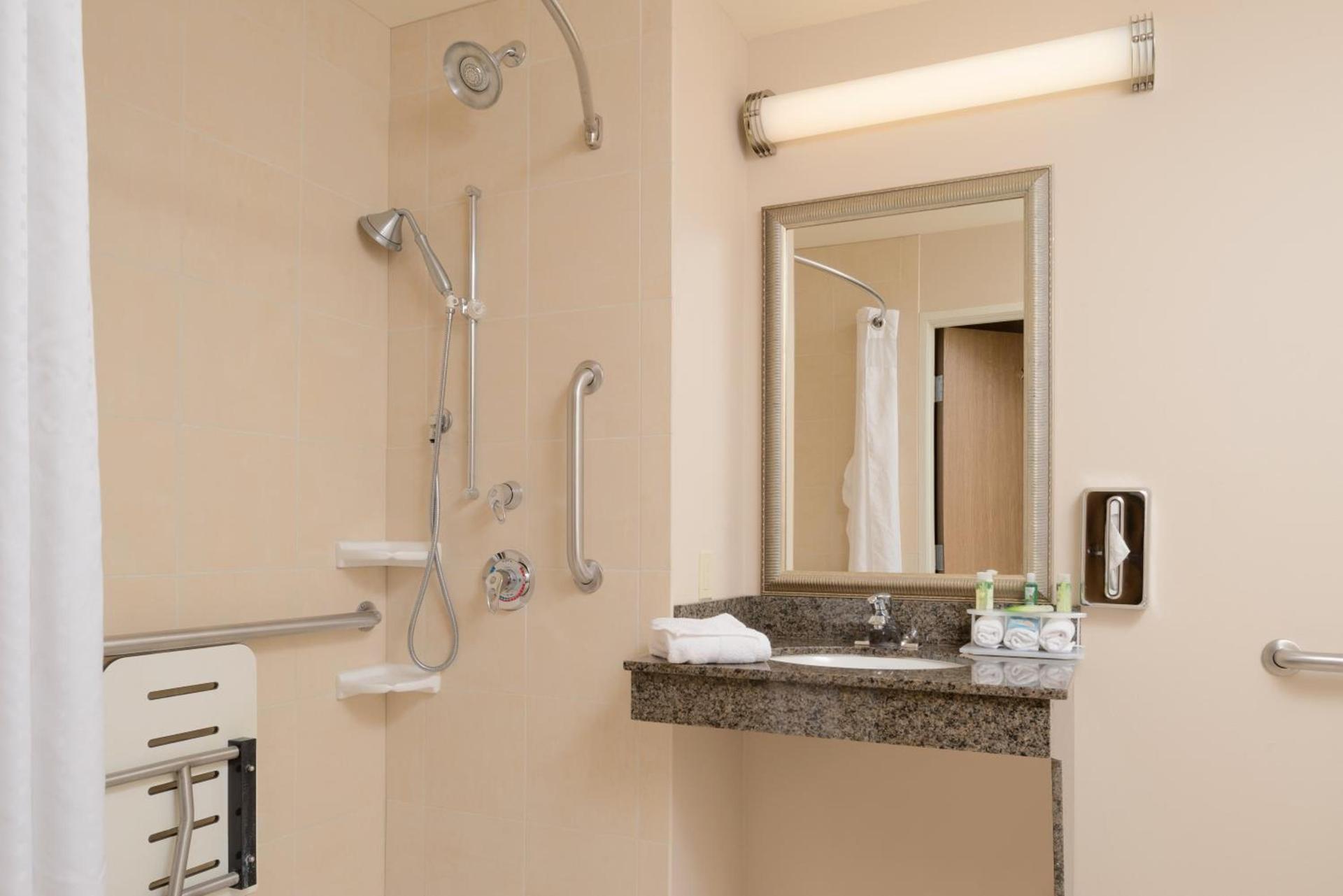 Holiday Inn Express Hotel & Suites North Sequim by IHG photo 64
