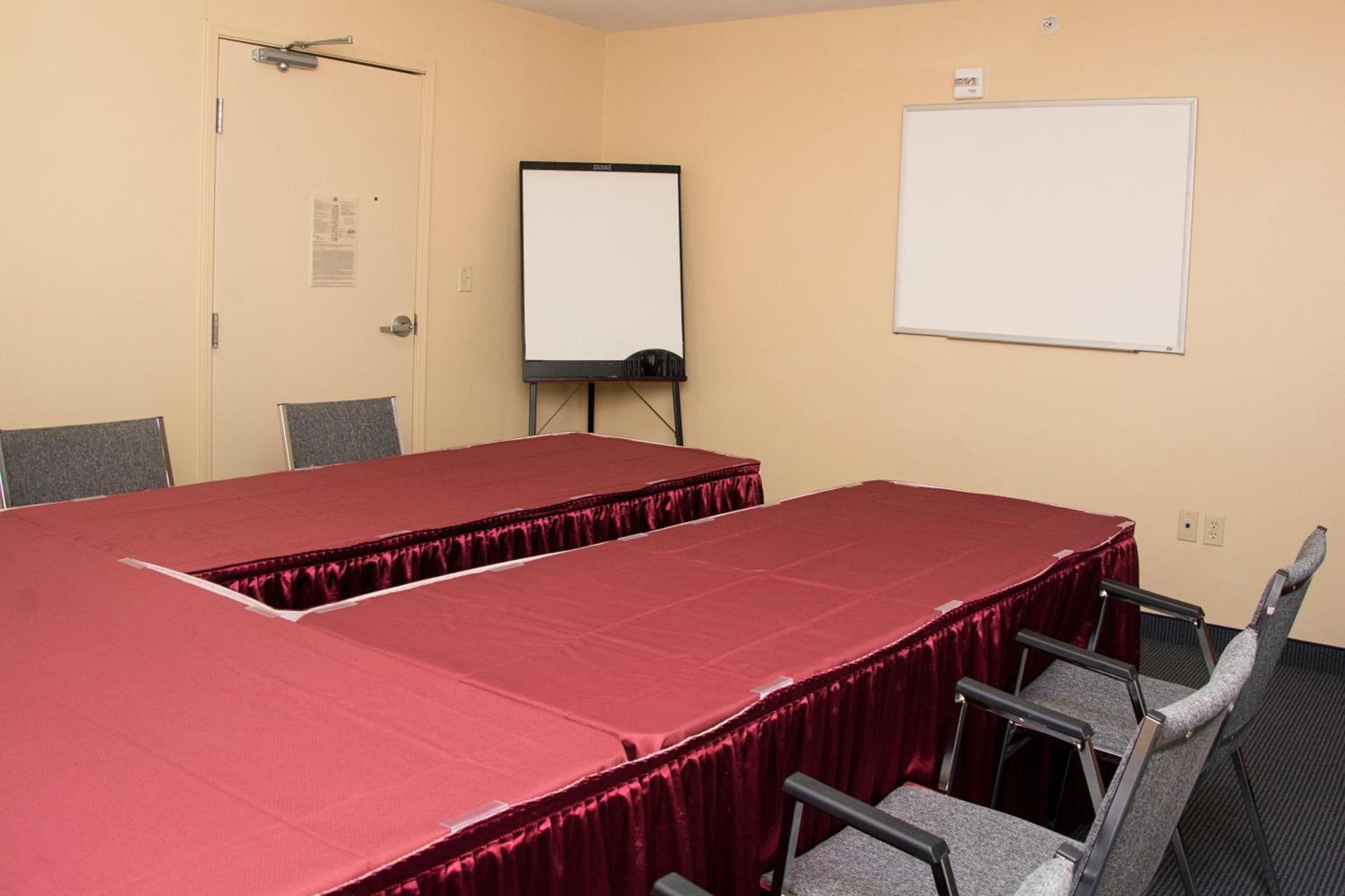 Candlewood Suites Kalamazoo by IHG photo 31