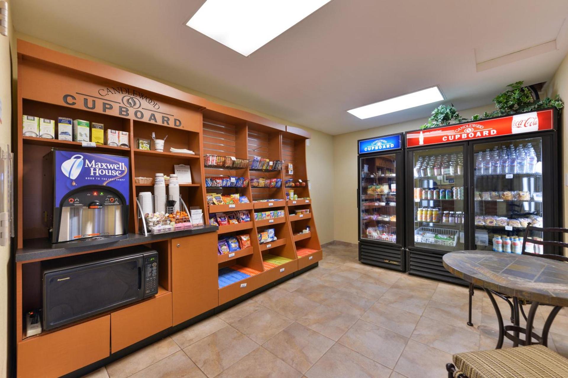 Candlewood Suites San Diego by IHG photo 19