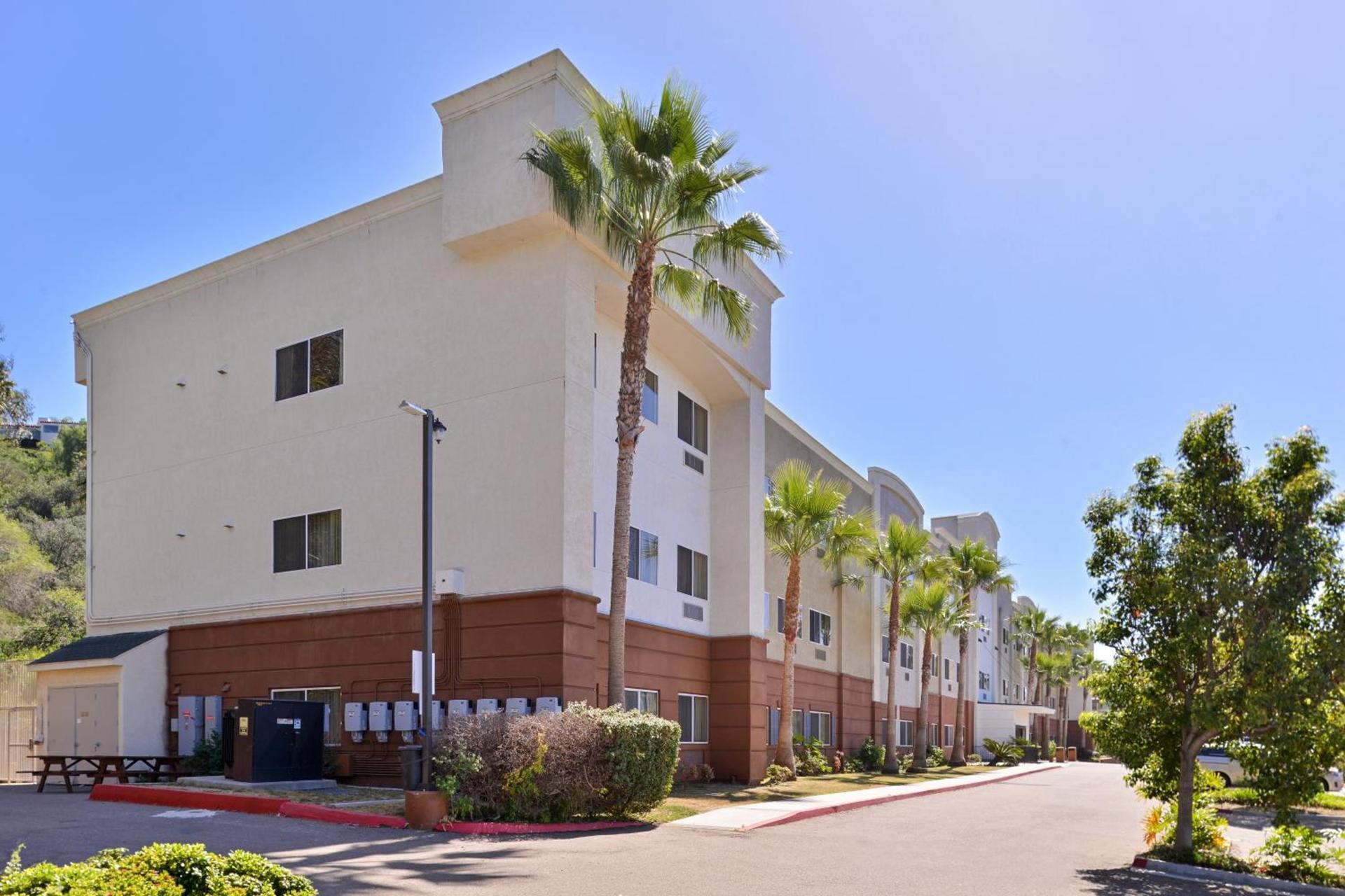 Candlewood Suites San Diego by IHG photo 21