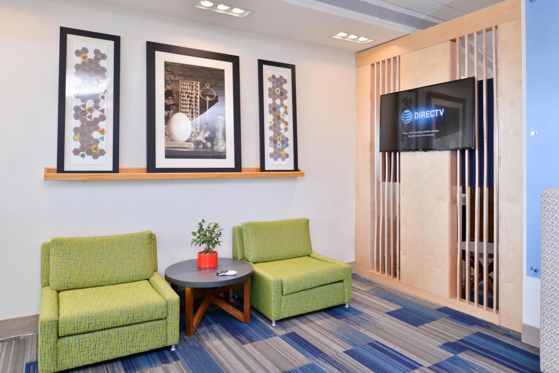 Holiday Inn Express & Suites Trinity by IHG photo 40