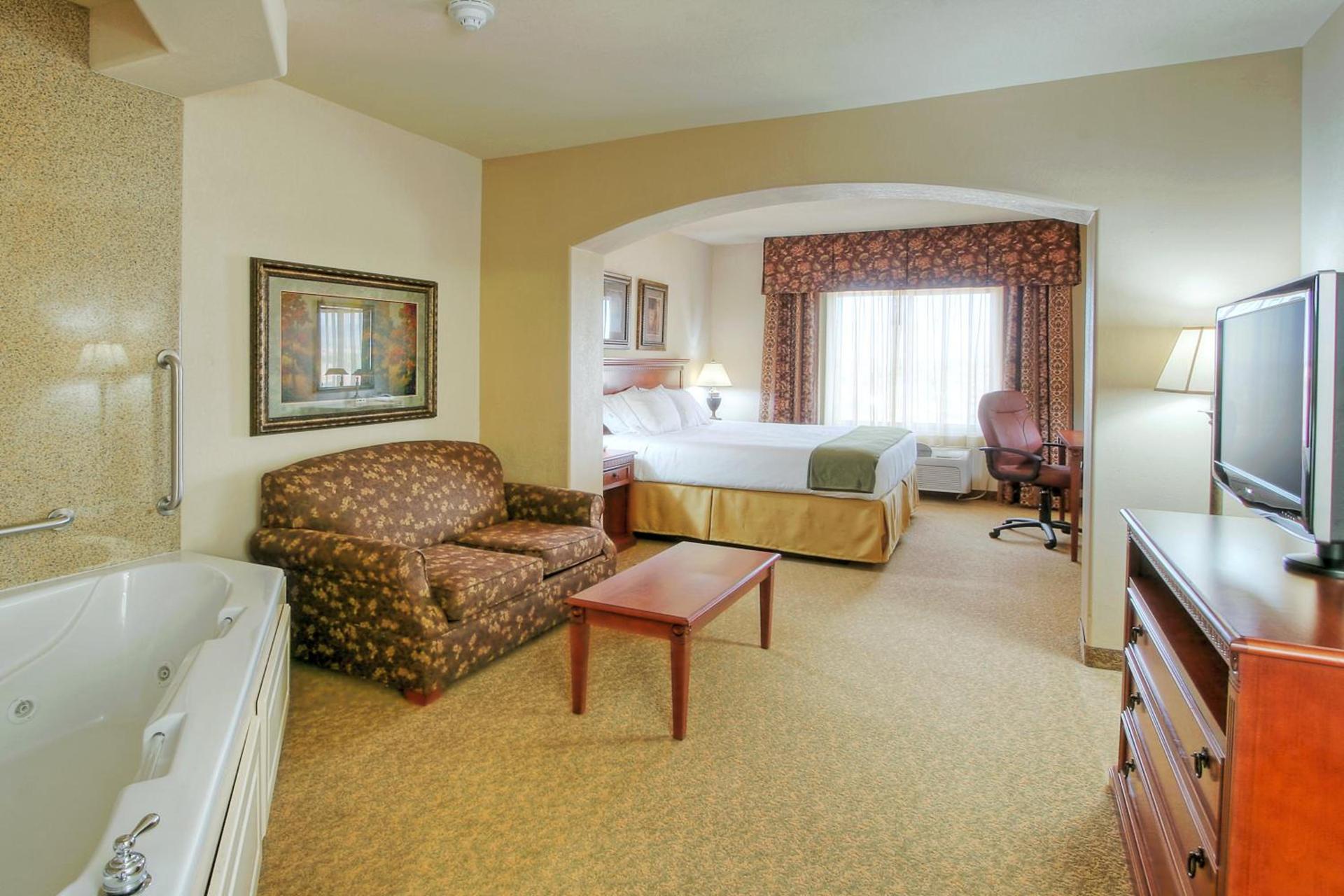 Holiday Inn Express Hotel & Suites Las Cruces by IHG photo 38