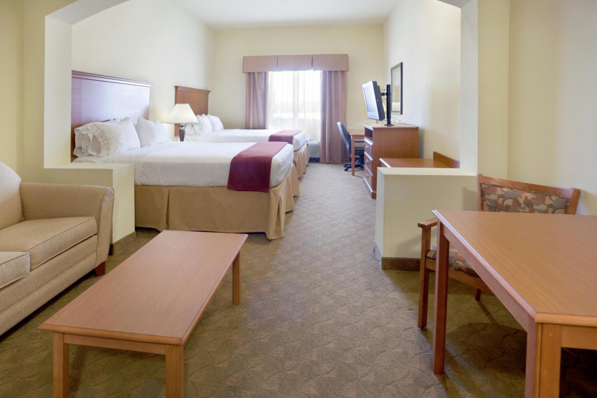 Holiday Inn Express Hotel & Suites Zapata by IHG photo 19