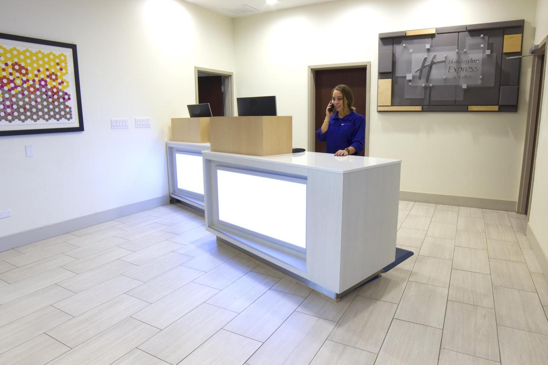Holiday Inn Express Seguin by IHG photo 5